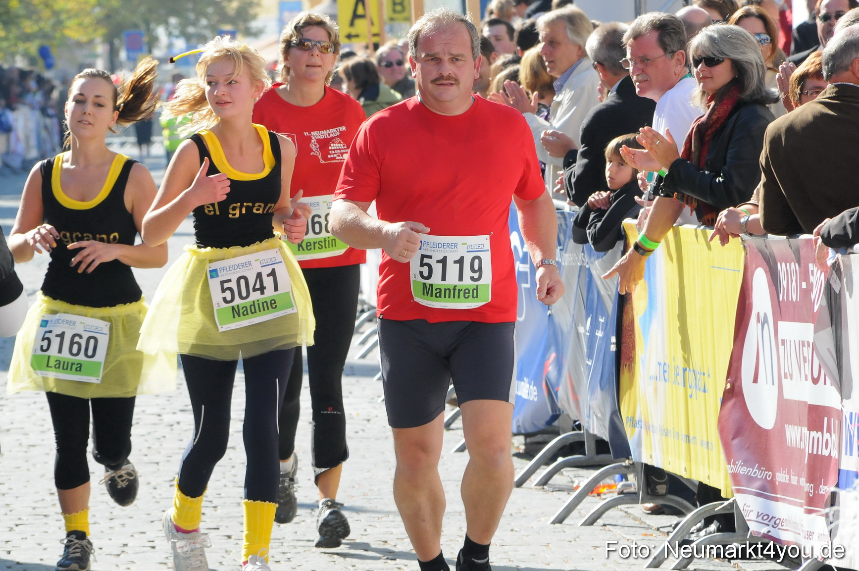 Zieleinlauf Stadtlauf Neumarkt 190910 0029