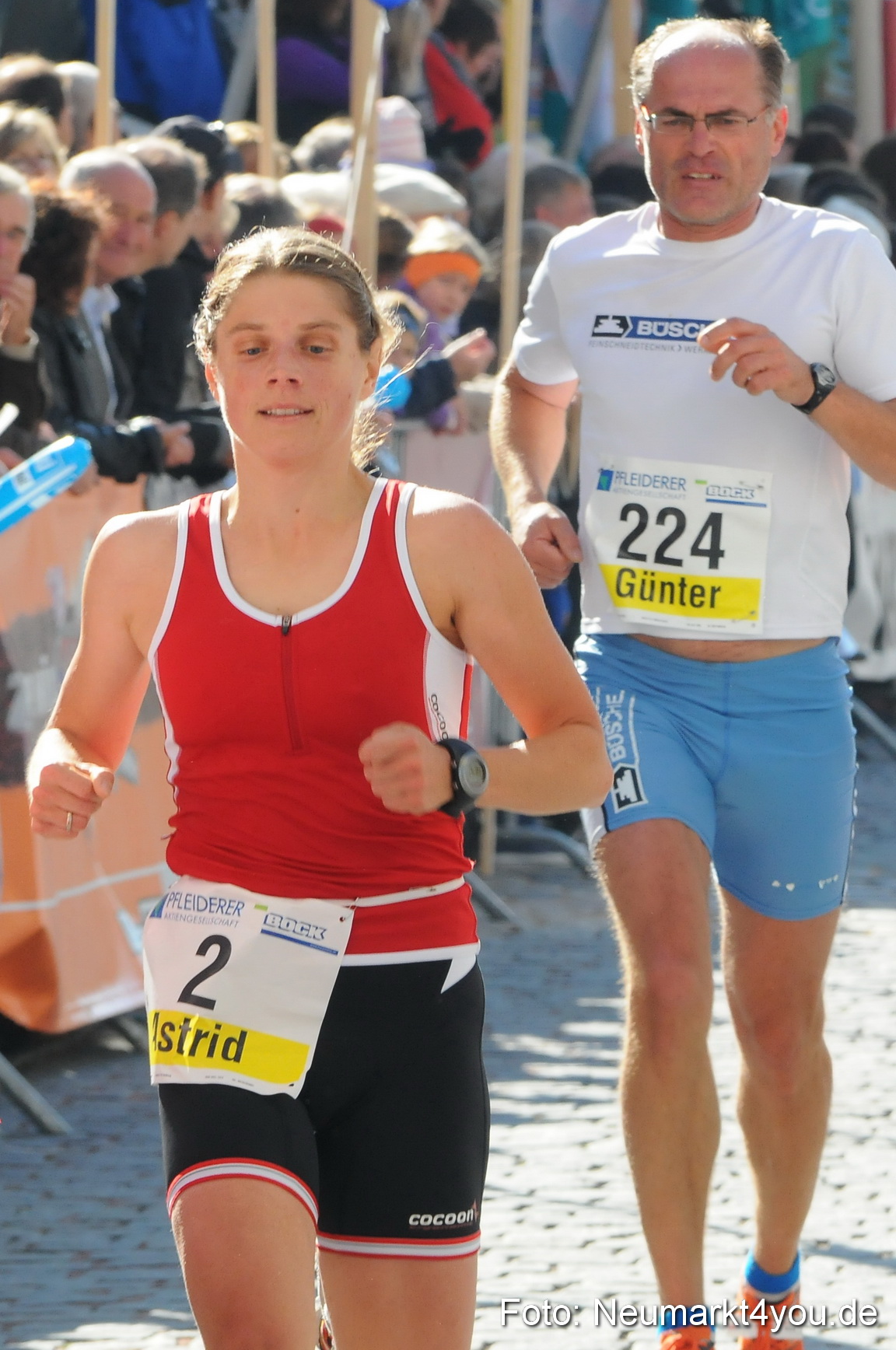 Zieleinlauf Stadtlauf Neumarkt 190910 0038