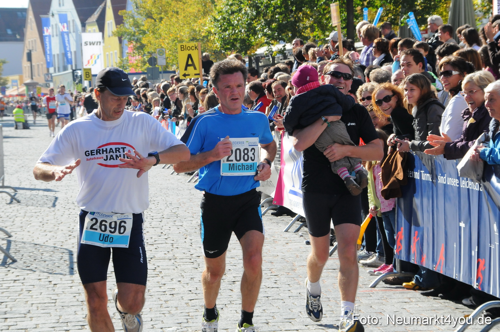 Zieleinlauf Stadtlauf Neumarkt 190910 0041