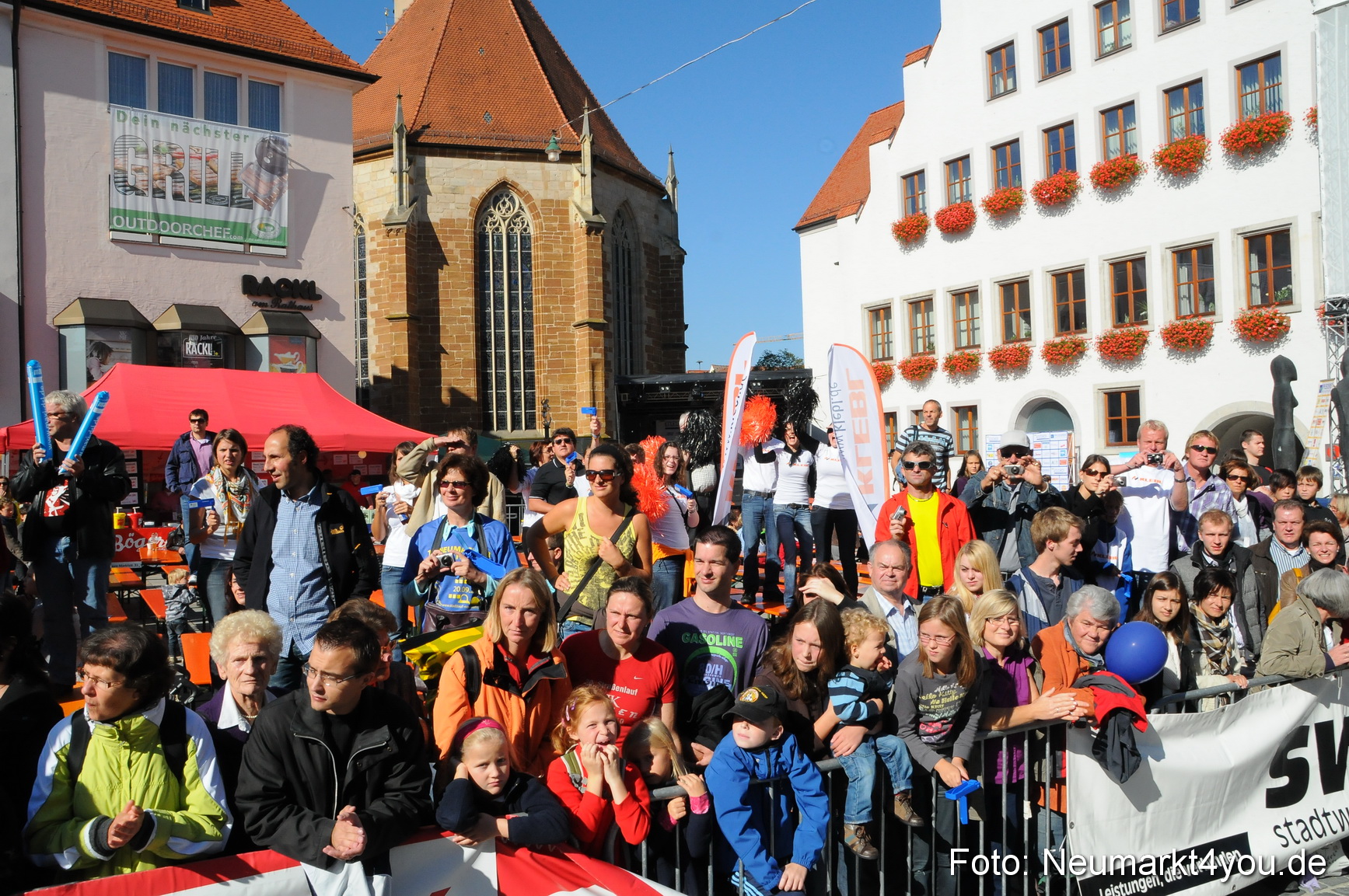 Zieleinlauf Stadtlauf Neumarkt 190910 0048