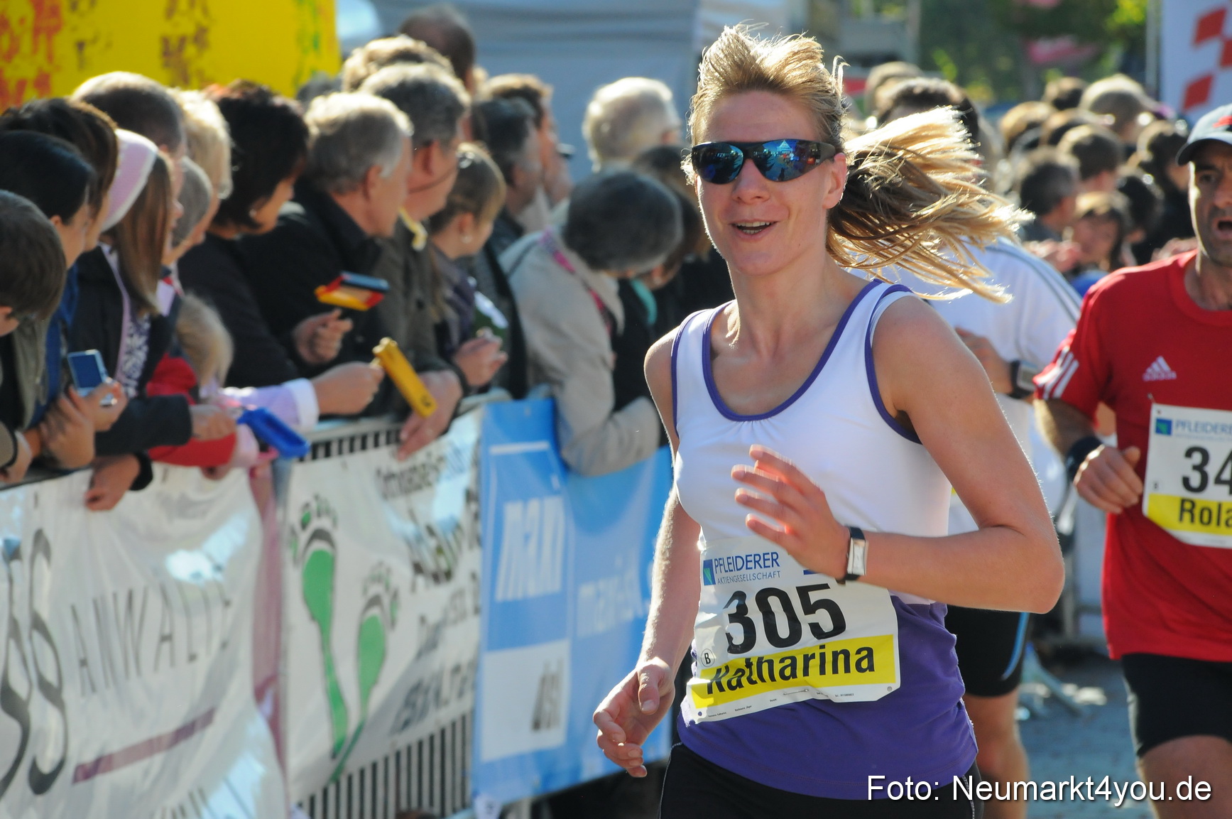 Zieleinlauf Stadtlauf Neumarkt 190910 0061
