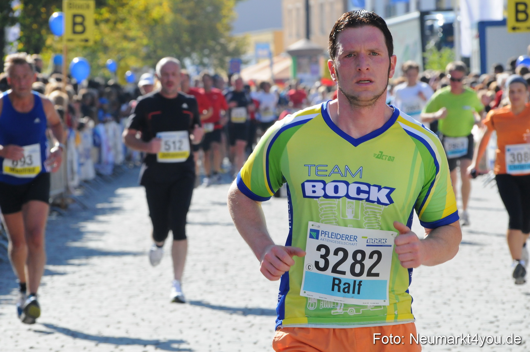 Zieleinlauf Stadtlauf Neumarkt 190910 0067