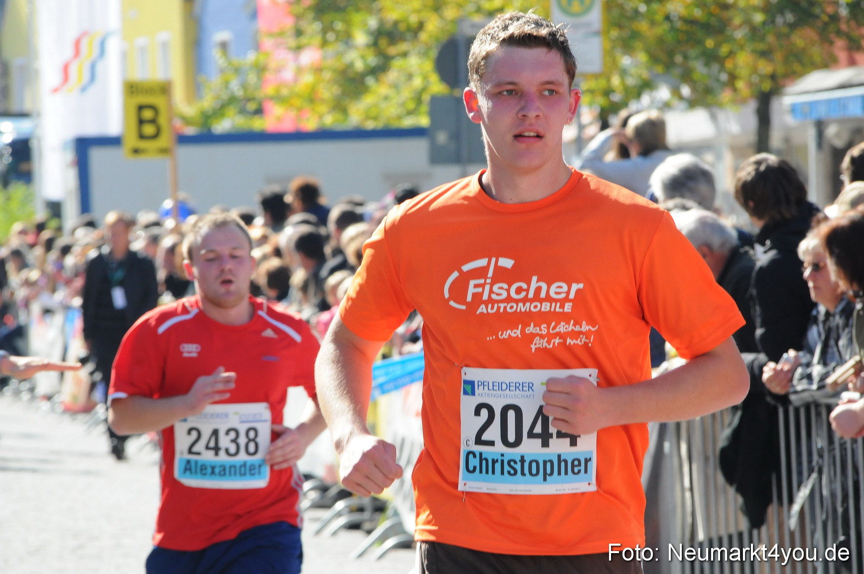 Zieleinlauf Stadtlauf Neumarkt 190910 0079