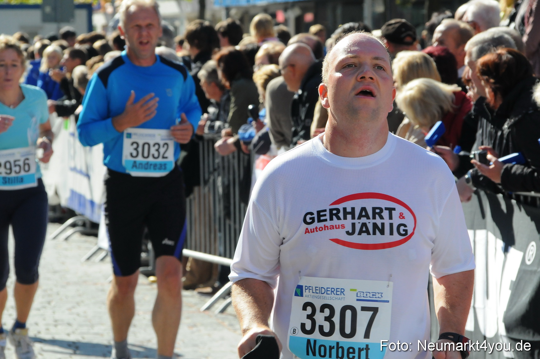 Zieleinlauf Stadtlauf Neumarkt 190910 0081
