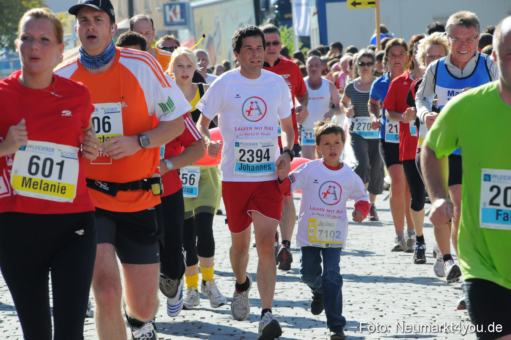 Zieleinlauf Stadtlauf Neumarkt 190910 0088