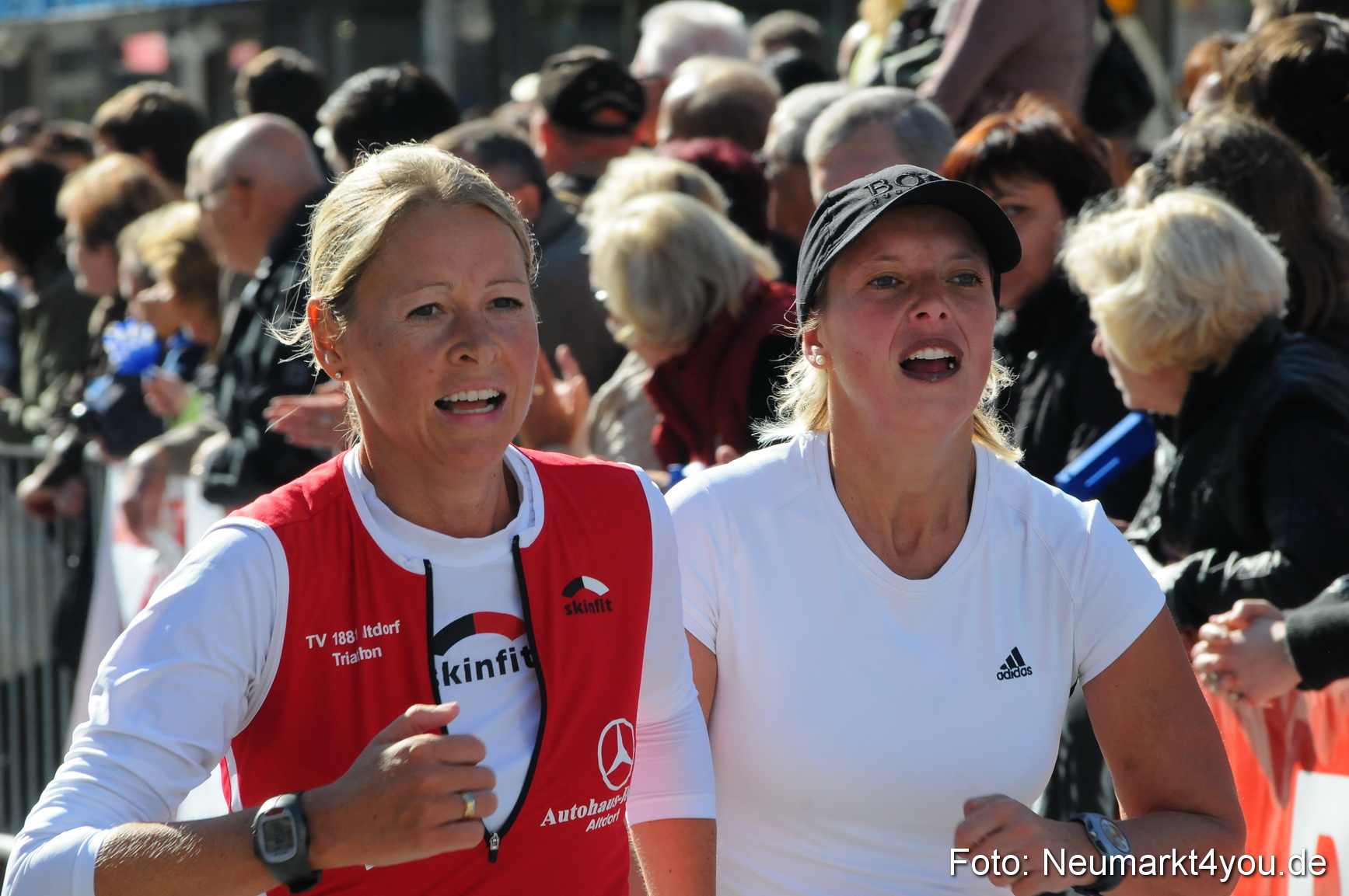Zieleinlauf Stadtlauf Neumarkt 190910 0098