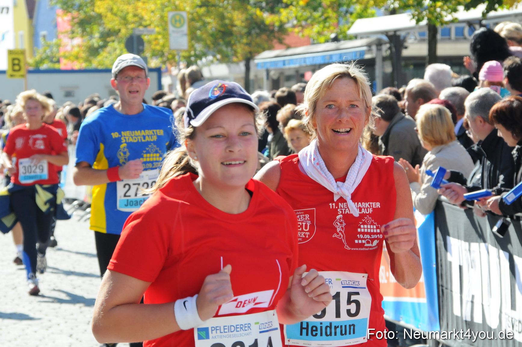 Zieleinlauf Stadtlauf Neumarkt 190910 0106