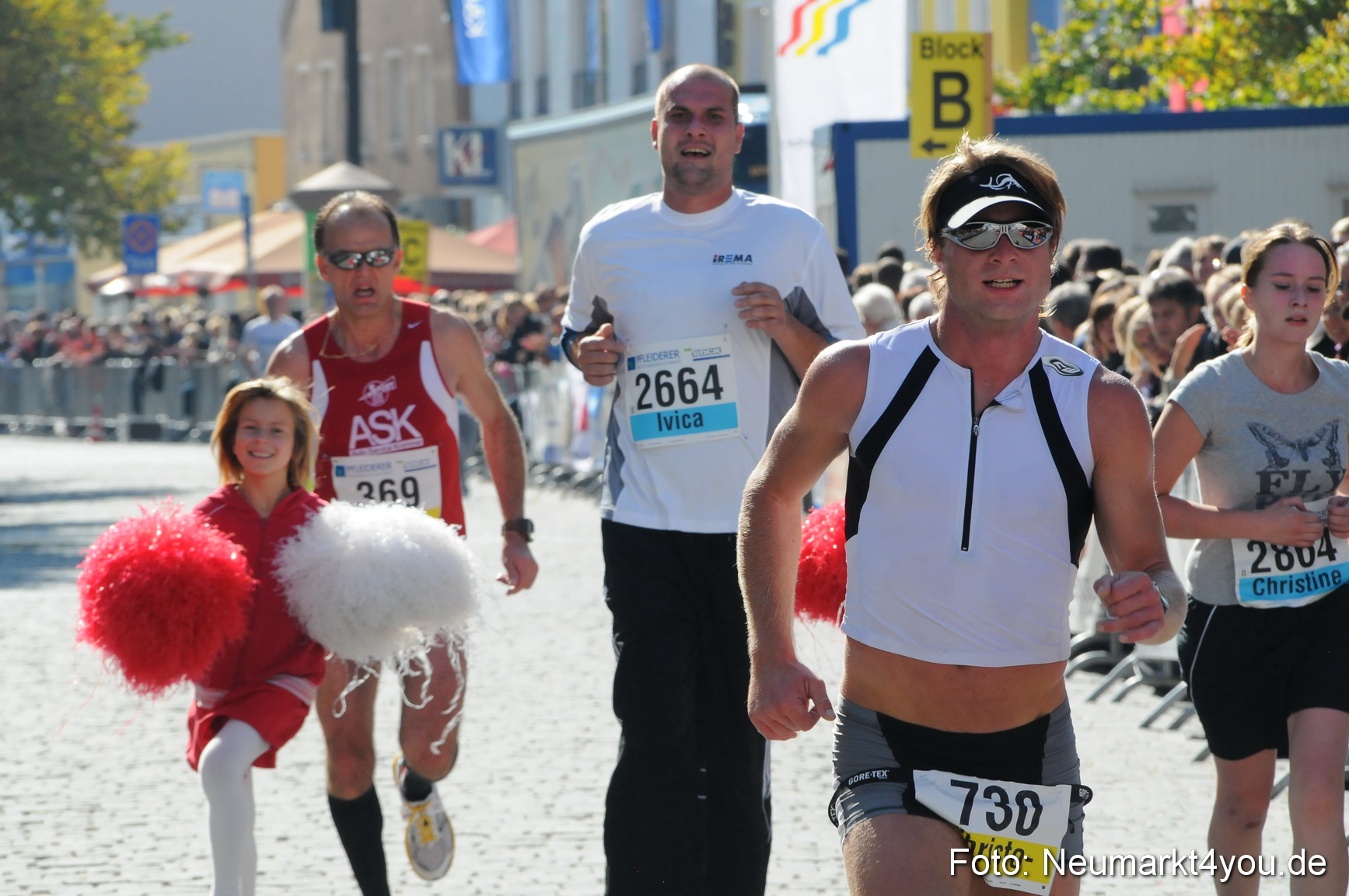 Zieleinlauf Stadtlauf Neumarkt 190910 0115