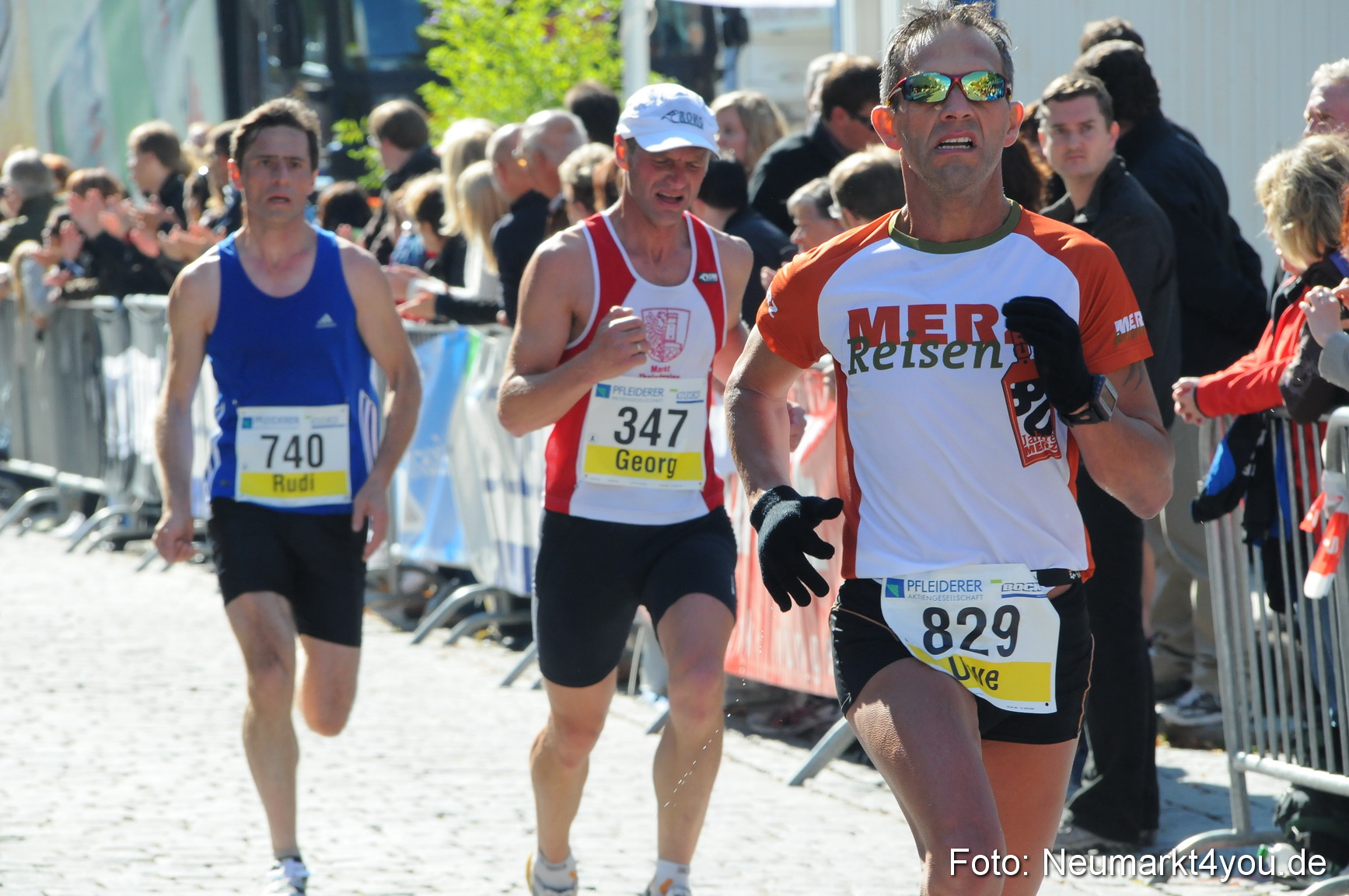 Zieleinlauf Stadtlauf Neumarkt 190910 0120