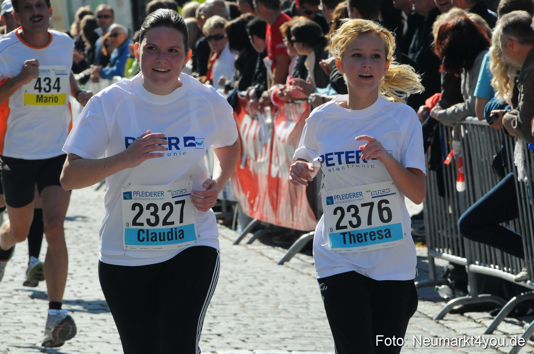 Zieleinlauf Stadtlauf Neumarkt 190910 0124