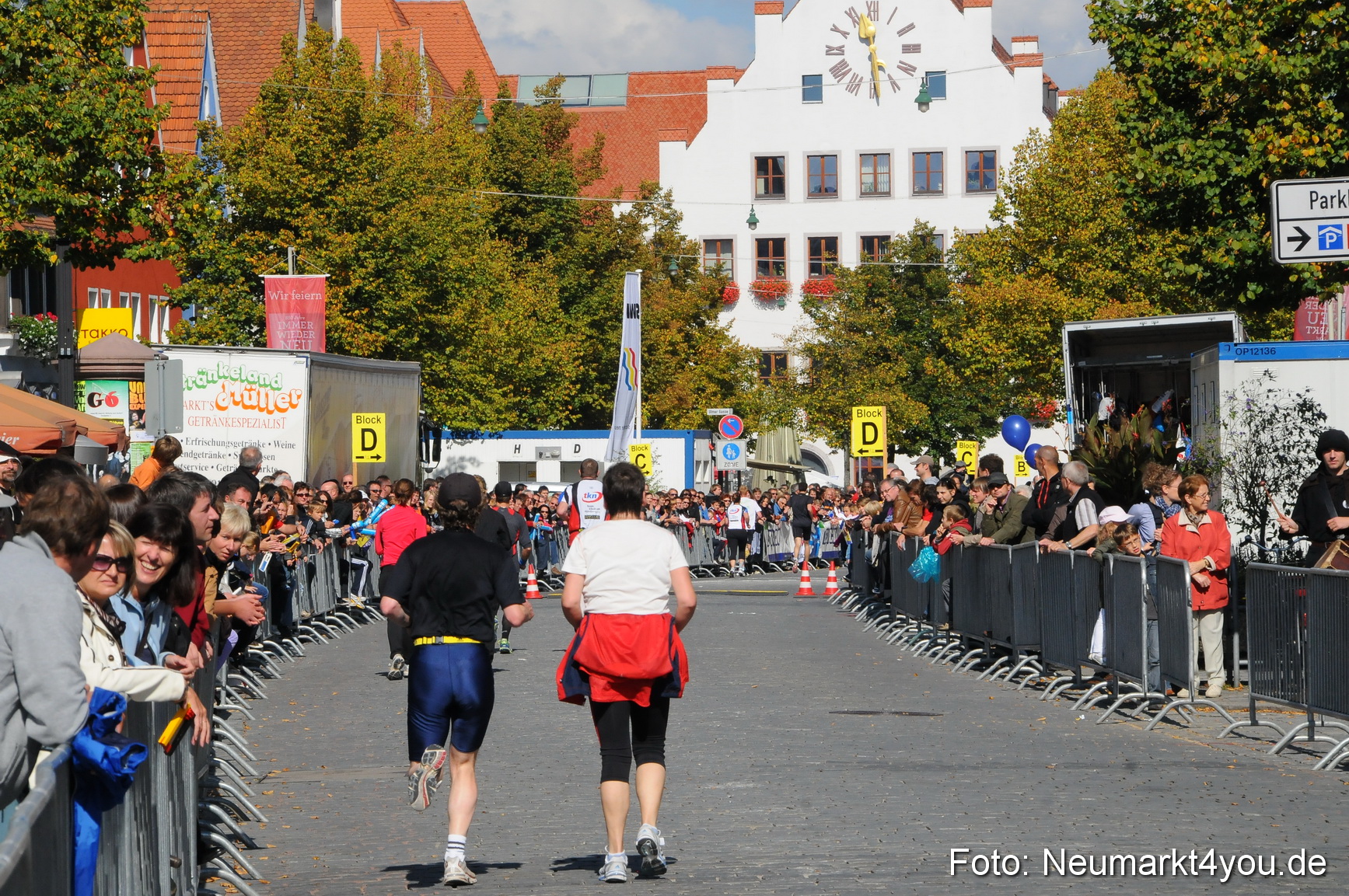 Zieleinlauf Stadtlauf Neumarkt 190910 0126