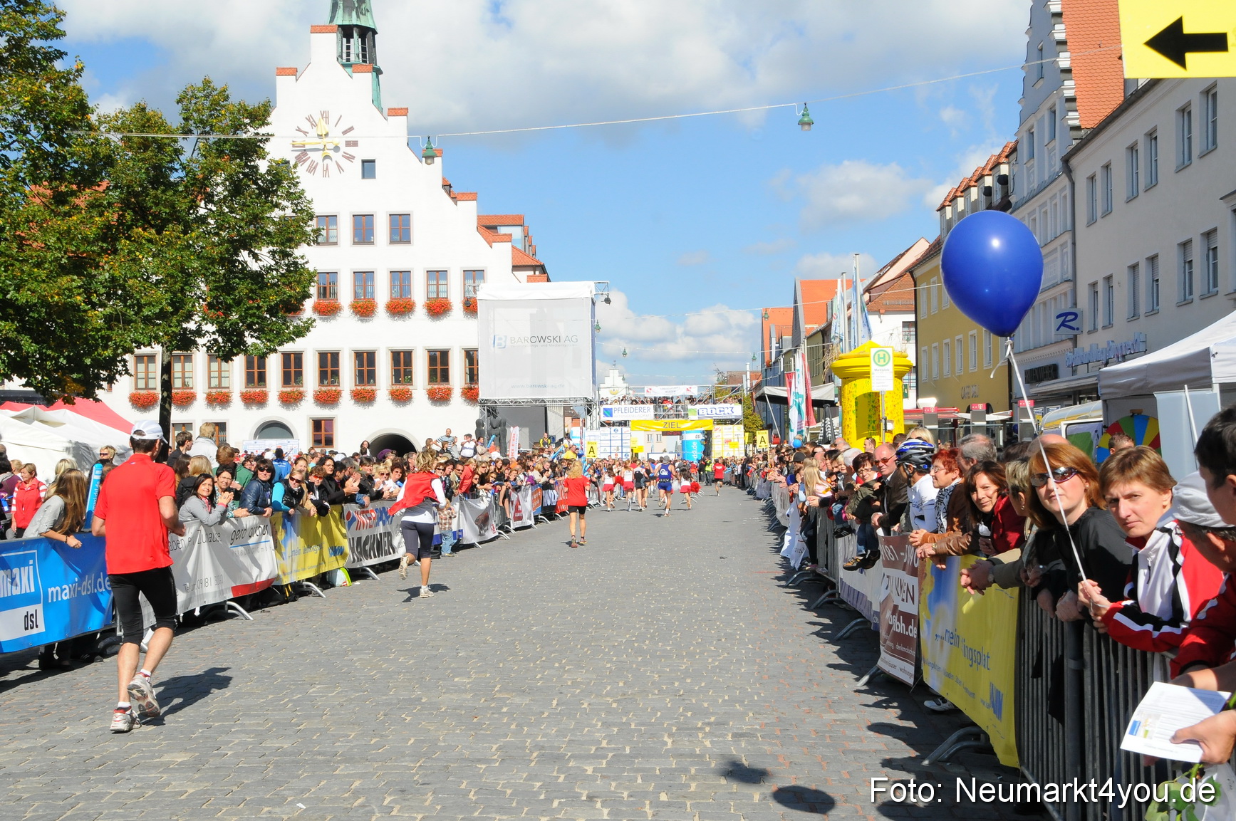 Zieleinlauf Stadtlauf Neumarkt 190910 0132