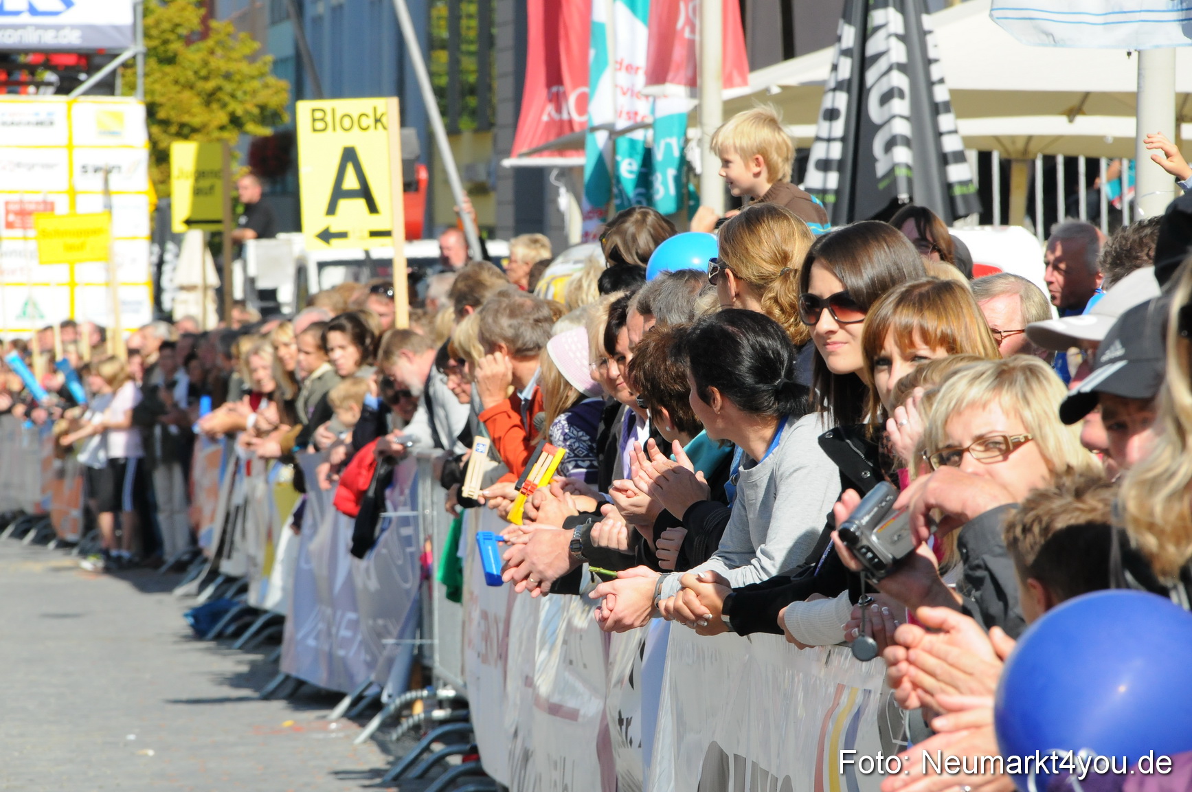 Zieleinlauf Stadtlauf Neumarkt 190910 0133