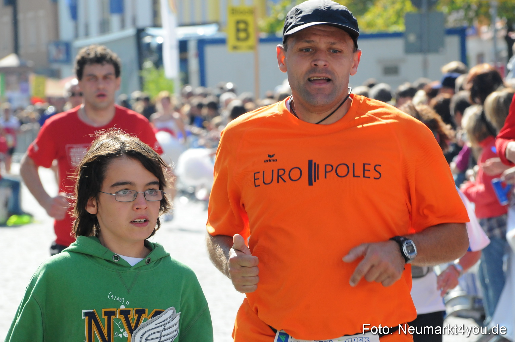 Zieleinlauf Stadtlauf Neumarkt 190910 0140