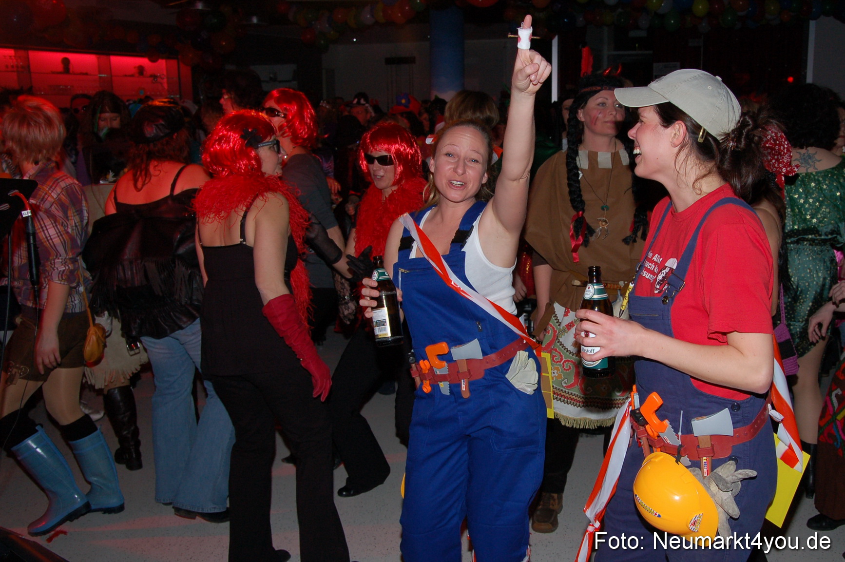 Weiberfasching Neumarkt 110210 0003