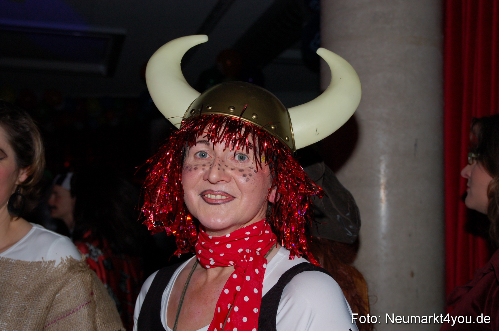 Weiberfasching Neumarkt 110210 0011