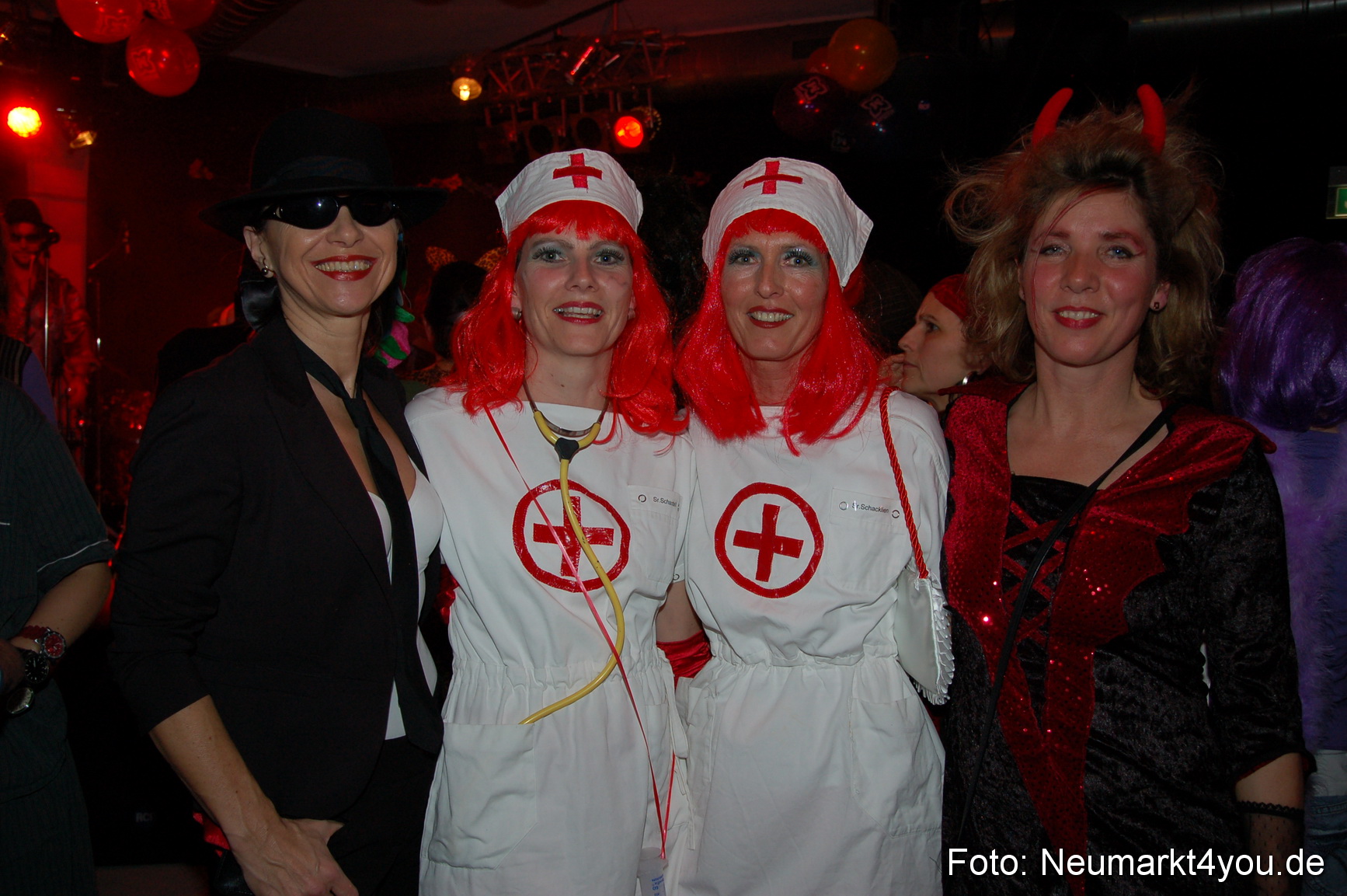 Weiberfasching Neumarkt 110210 0015