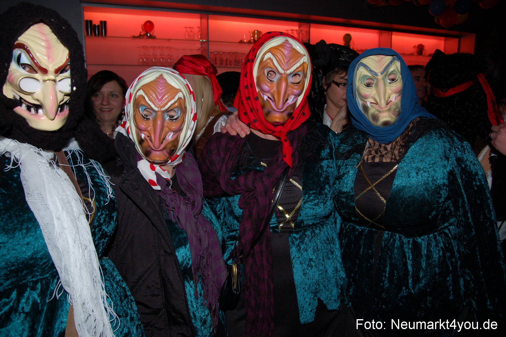 Weiberfasching Neumarkt 110210 0018