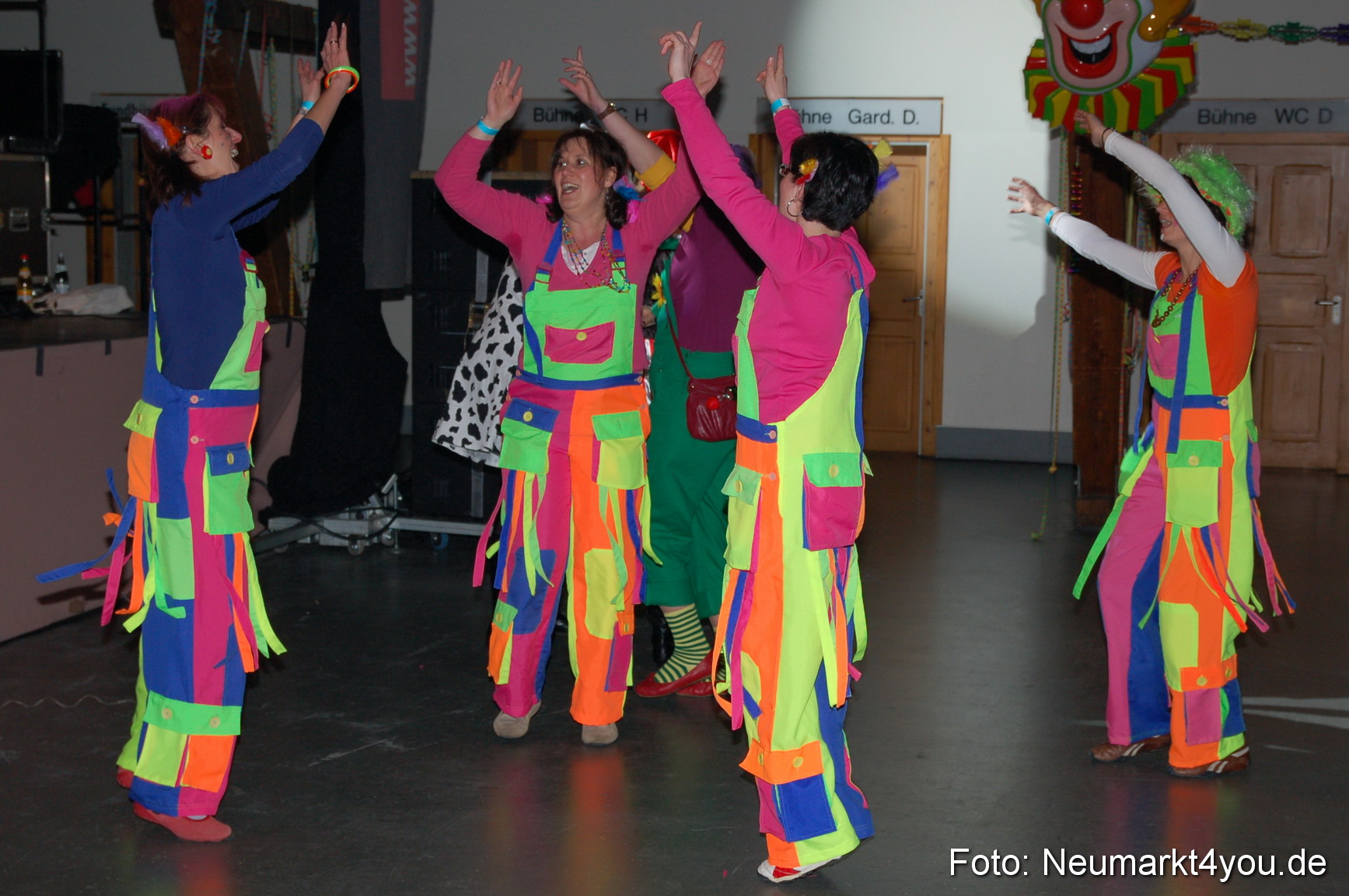 Weiberfasching Neumarkt 110210 0031