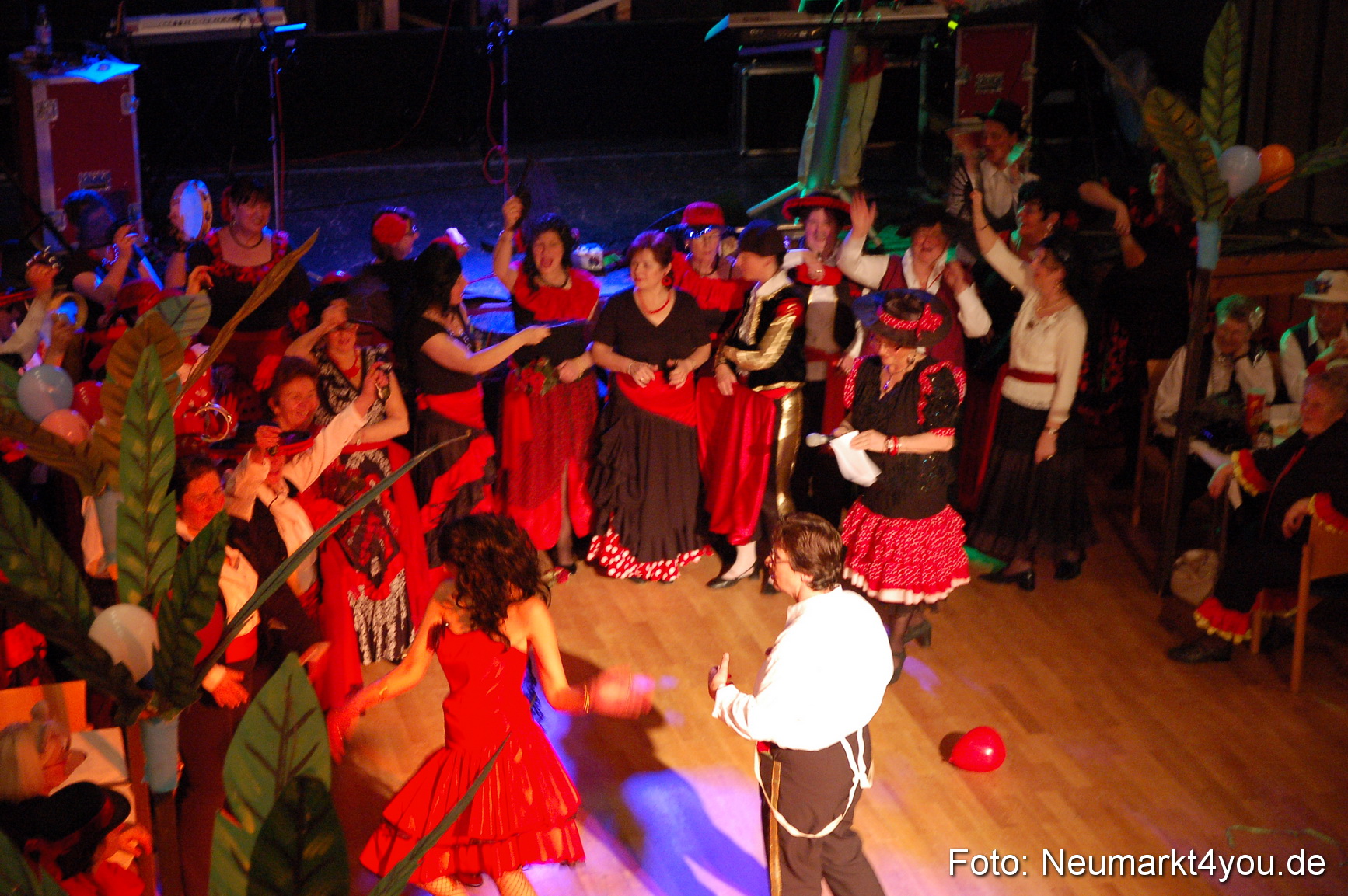 Weiberfasching Neumarkt 110210 0042