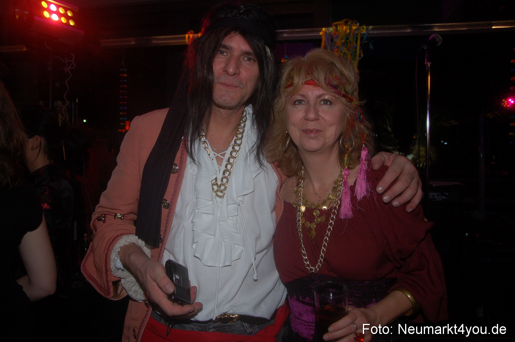 Weiberfasching Neumarkt 110210 0045