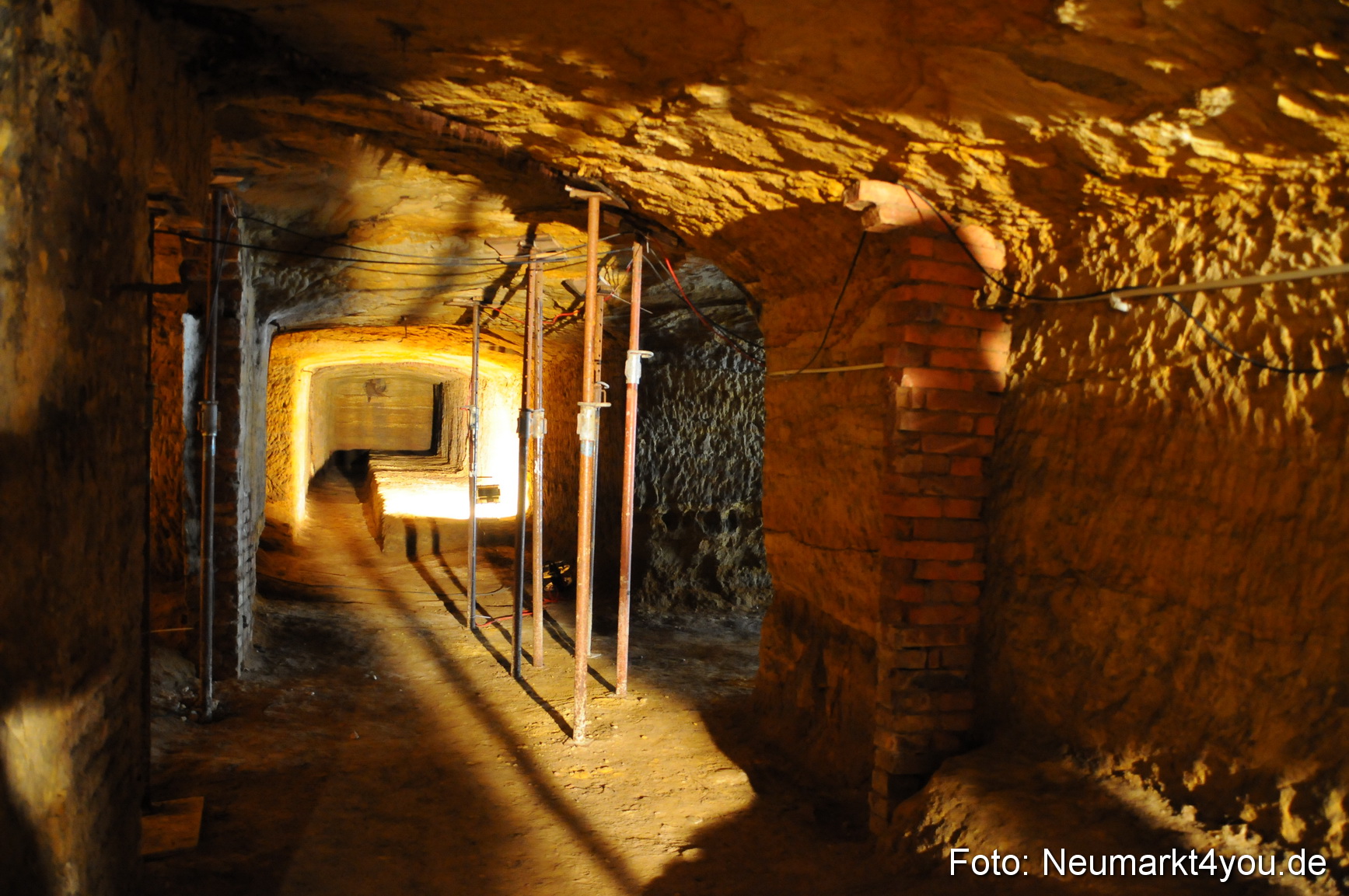 Felsenkeller Hoehenberg 240410 0020