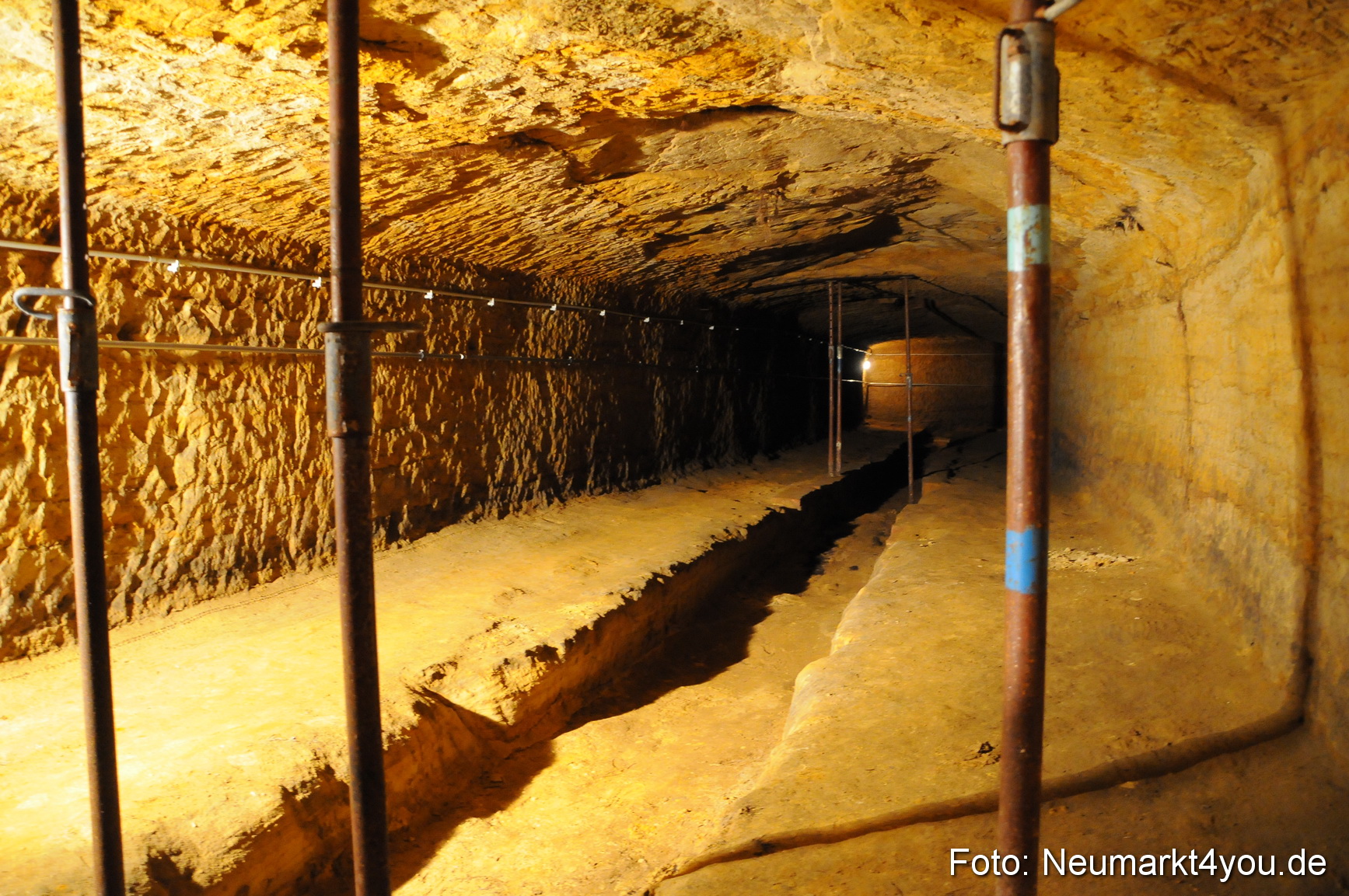 Felsenkeller Hoehenberg 240410 0021