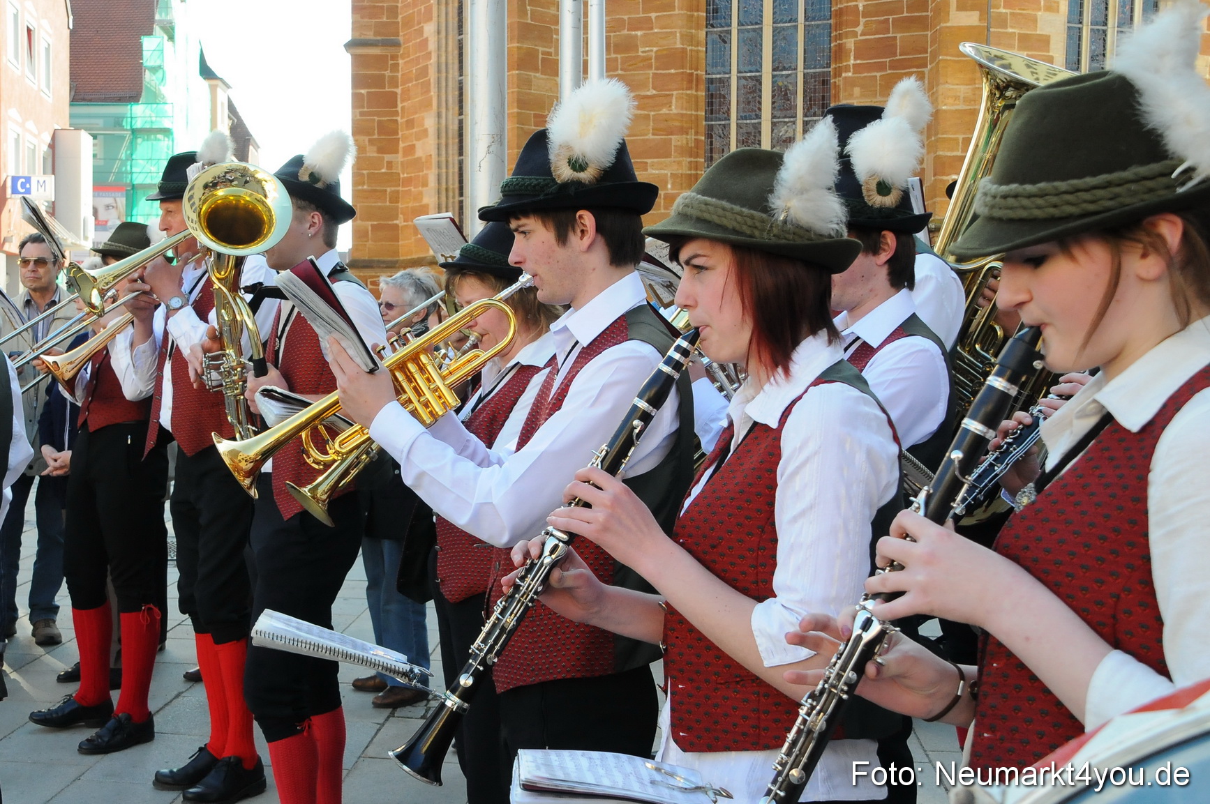 Schaefflertanz Rathaus 240410 0005