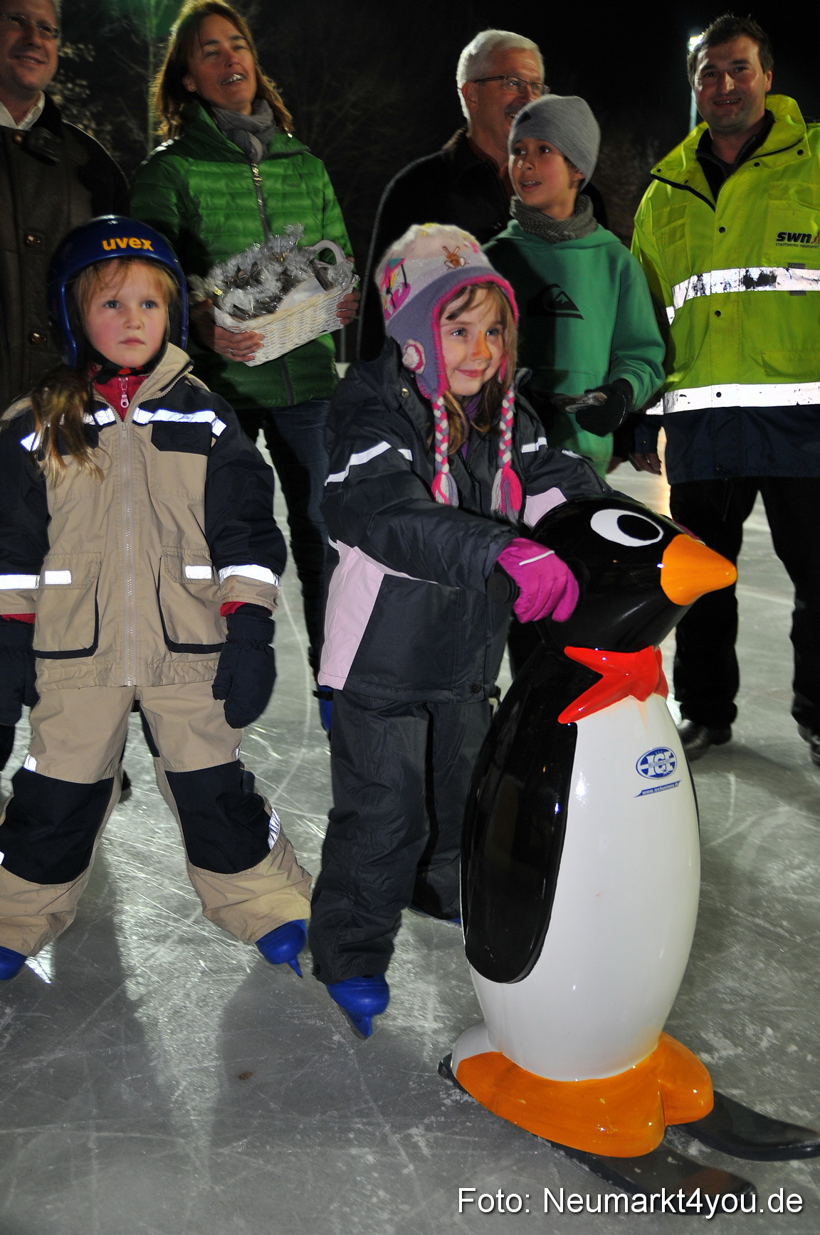 Eroeffnung Eislaufbahn 181111 0003