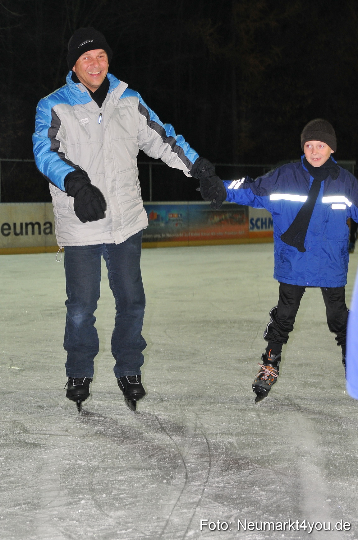 Eroeffnung Eislaufbahn 181111 0012