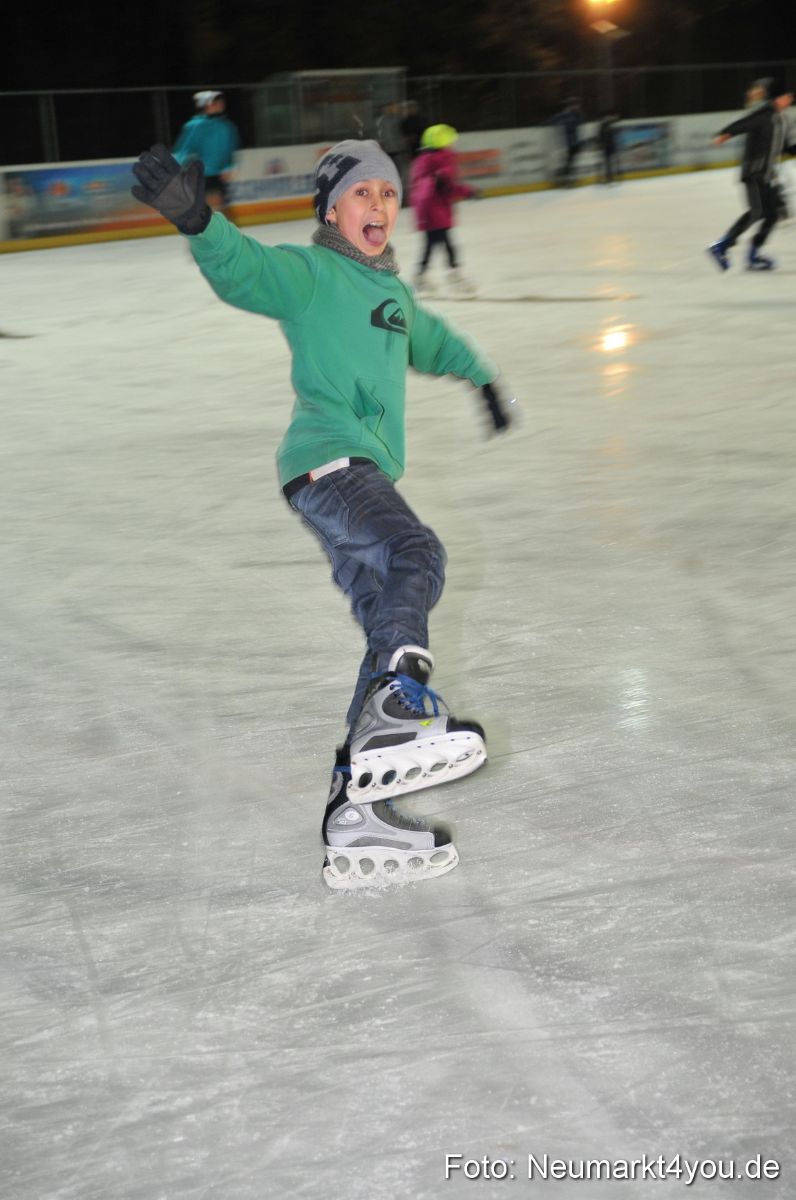 Eroeffnung Eislaufbahn 181111 0022