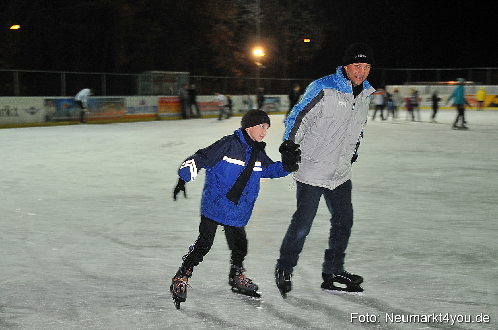 Eroeffnung Eislaufbahn 181111 0023