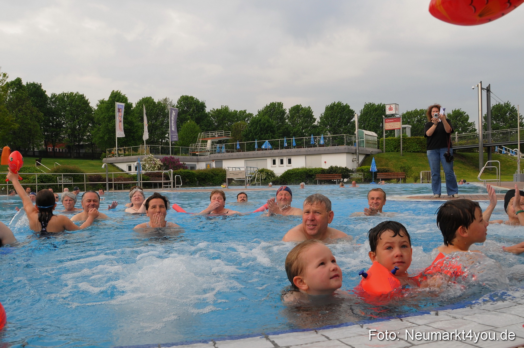 Eröffnung Freibad 010511 0002