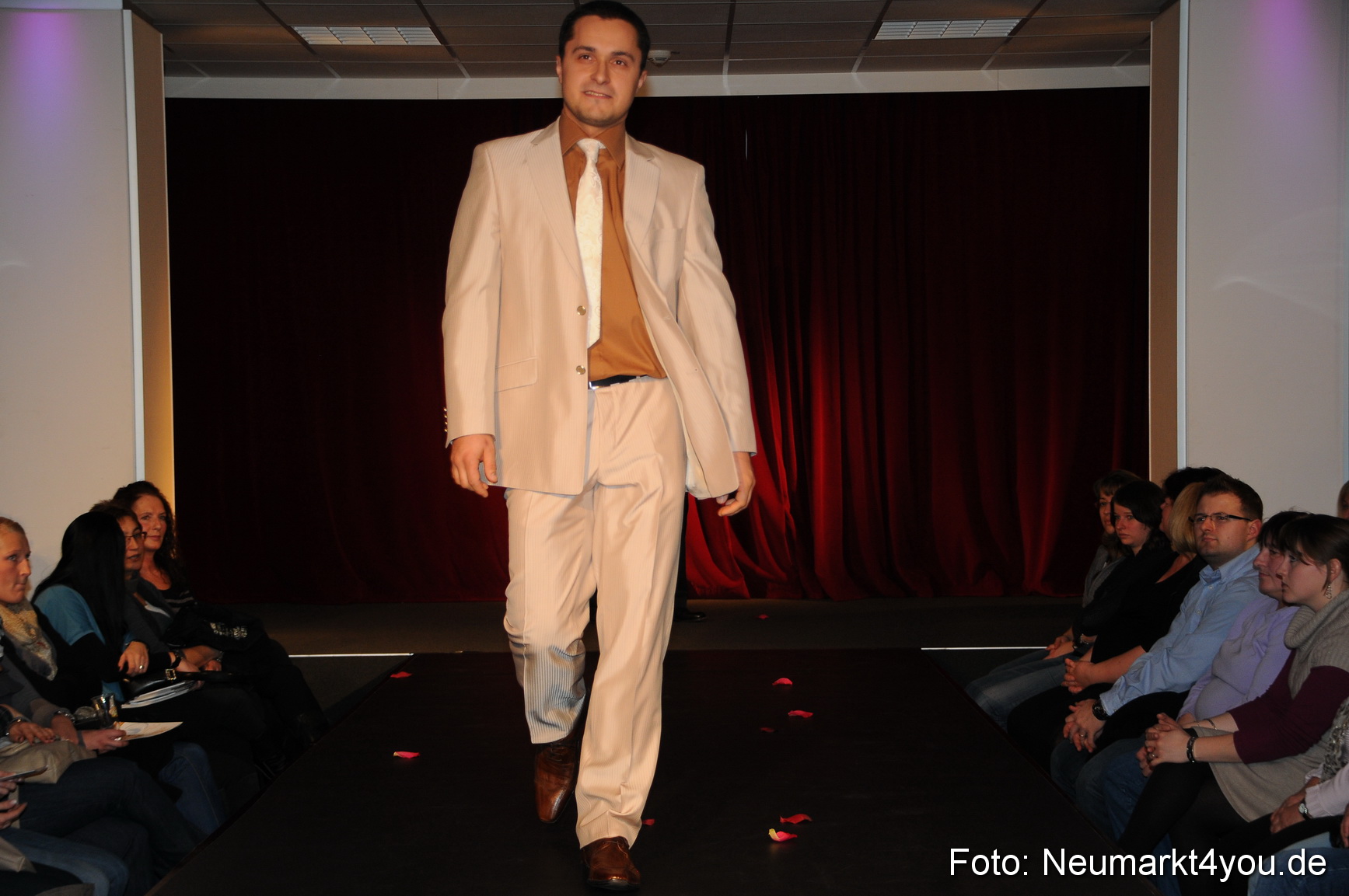 Hochzeitsmesse Neumarkt 080111 0038