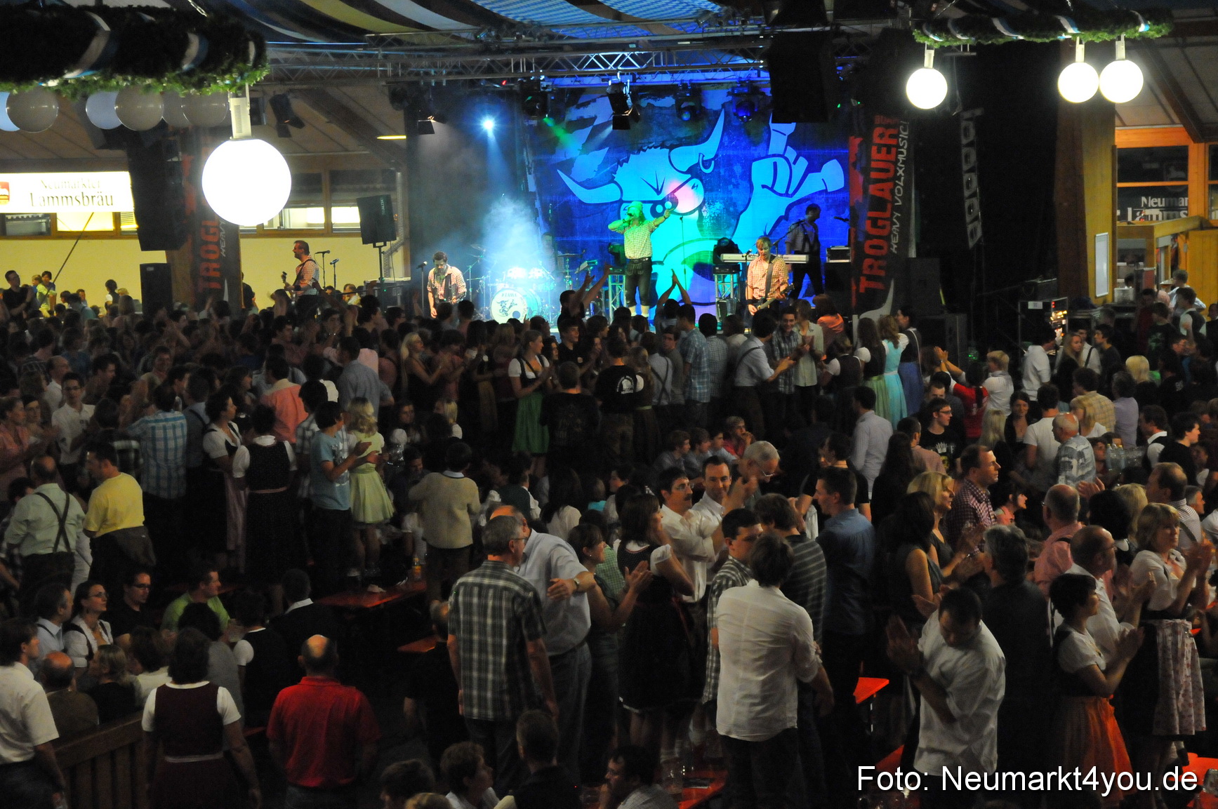 Jura Volksfest Neumarkt 2011 0183