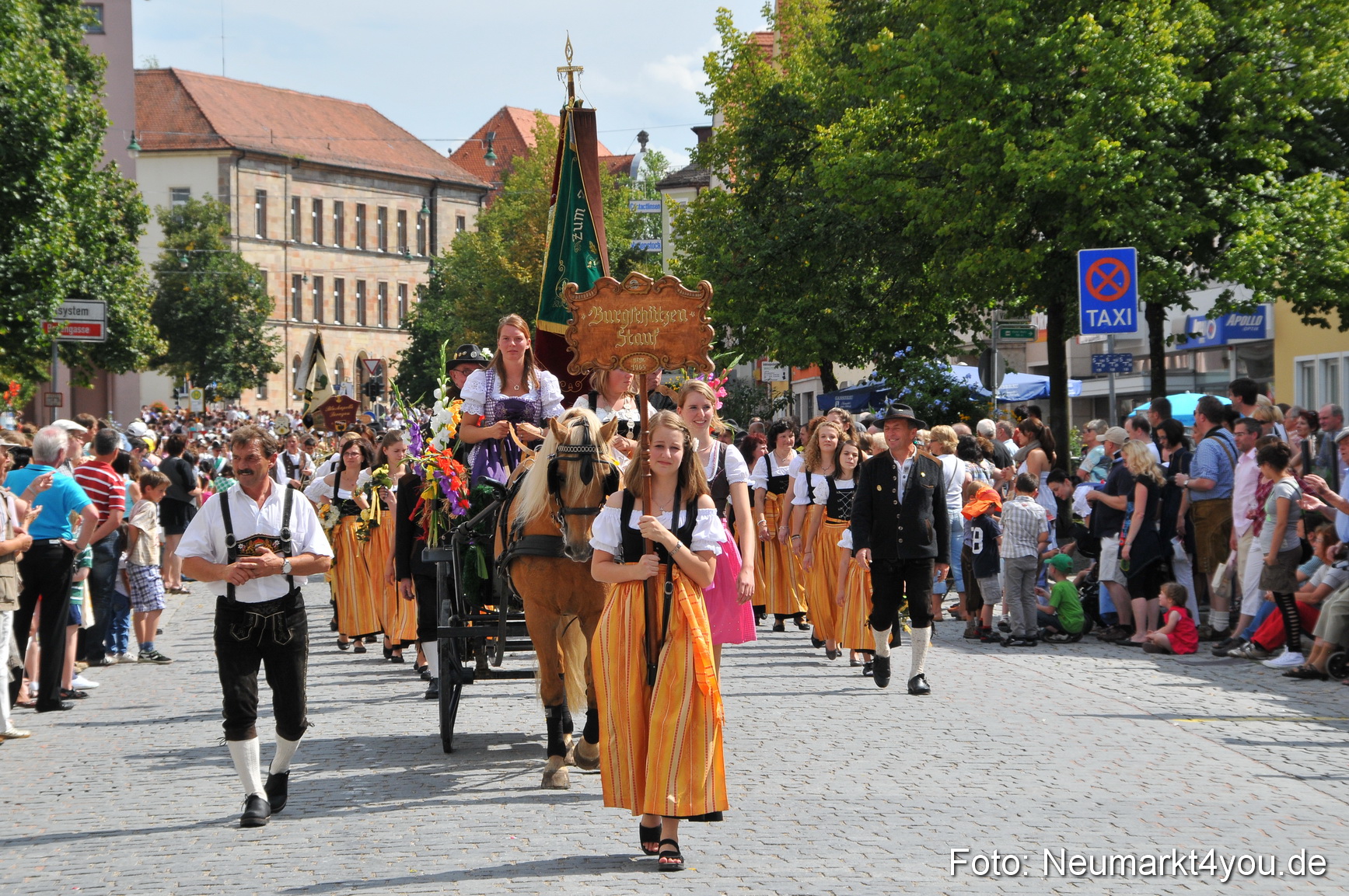 Volksfestzug Neumarkt 2011 0317