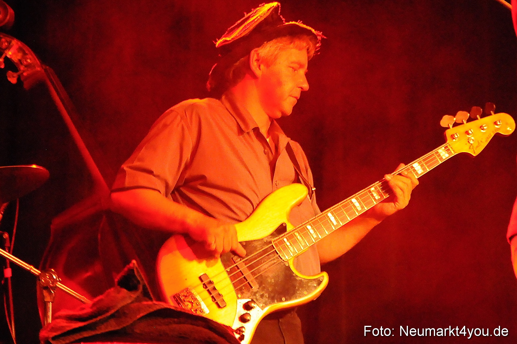 Mark Bender G6 020606 0038