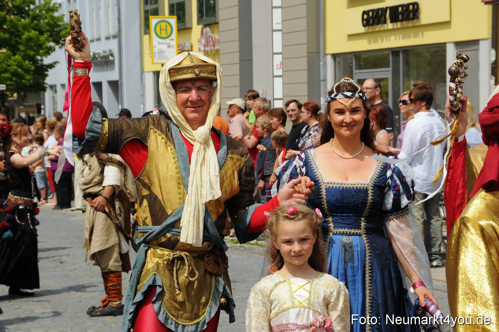 Mittelalter Festzug 220511 0011