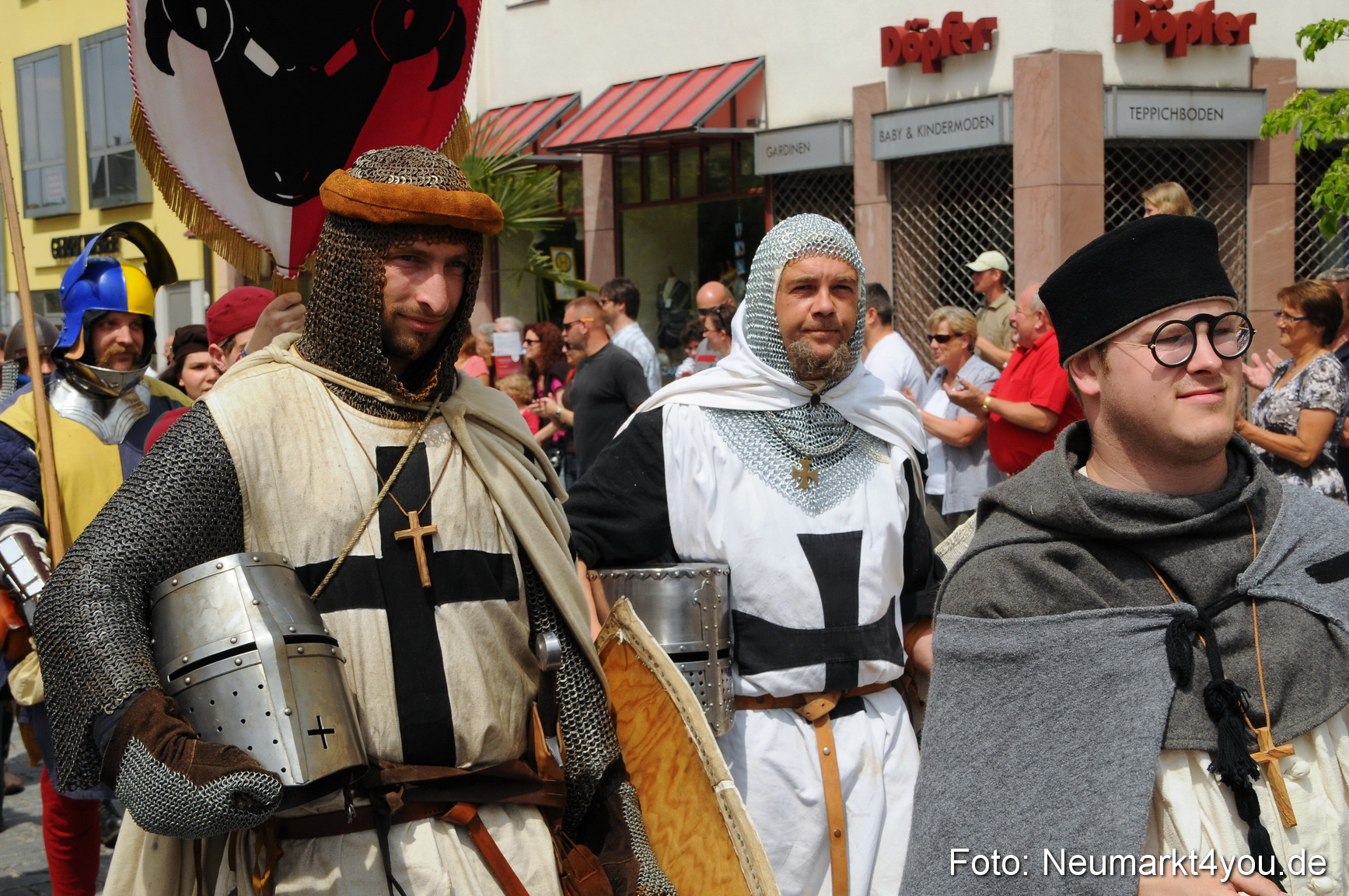 Mittelalter Festzug 220511 0019