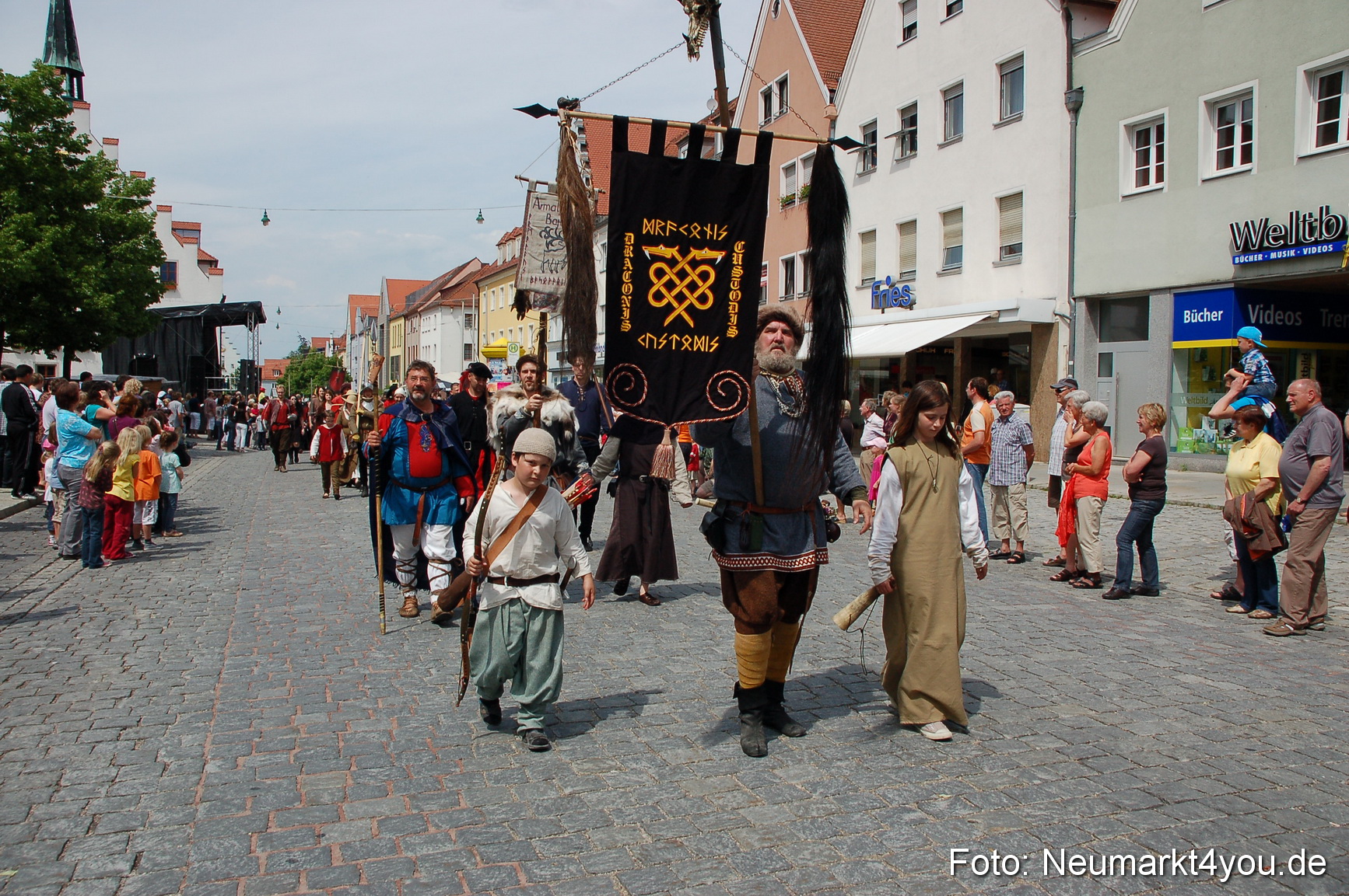 Mittelalter Festzug 220511 0057