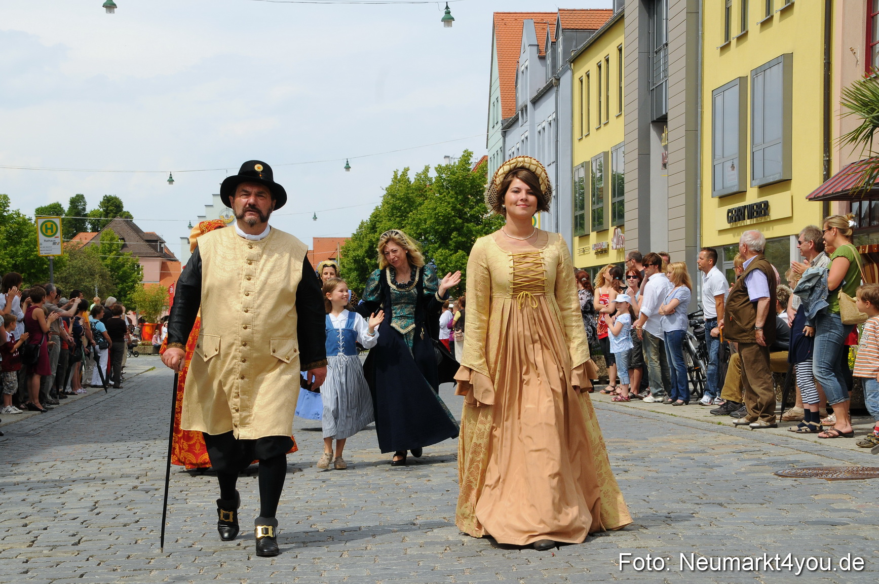 Mittelalter Festzug 220511 0071