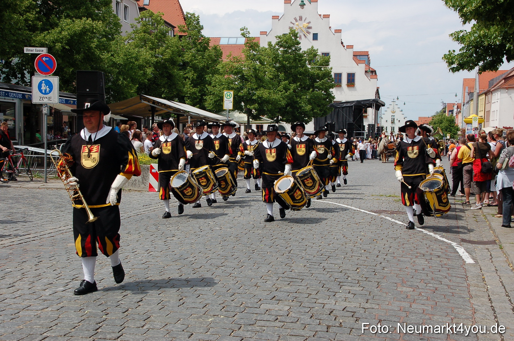 Mittelalter Festzug 220511 0078