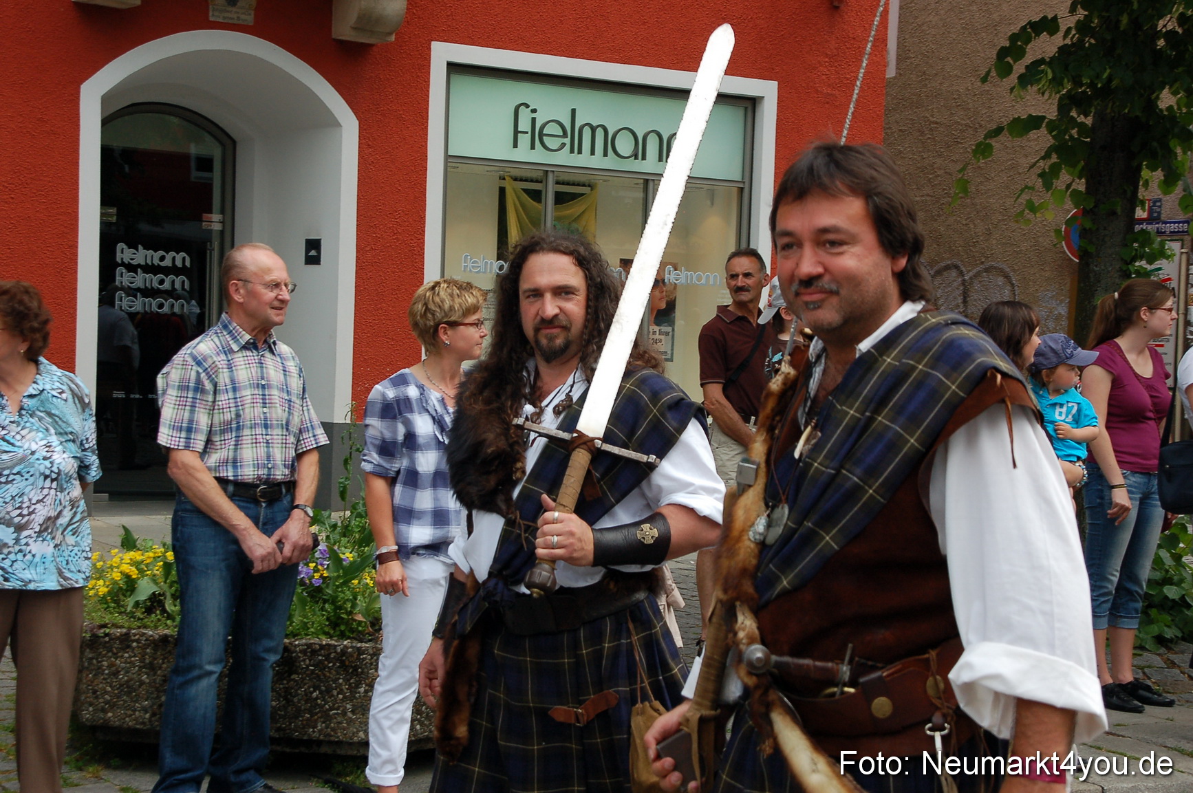 Mittelalter Festzug 220511 0118