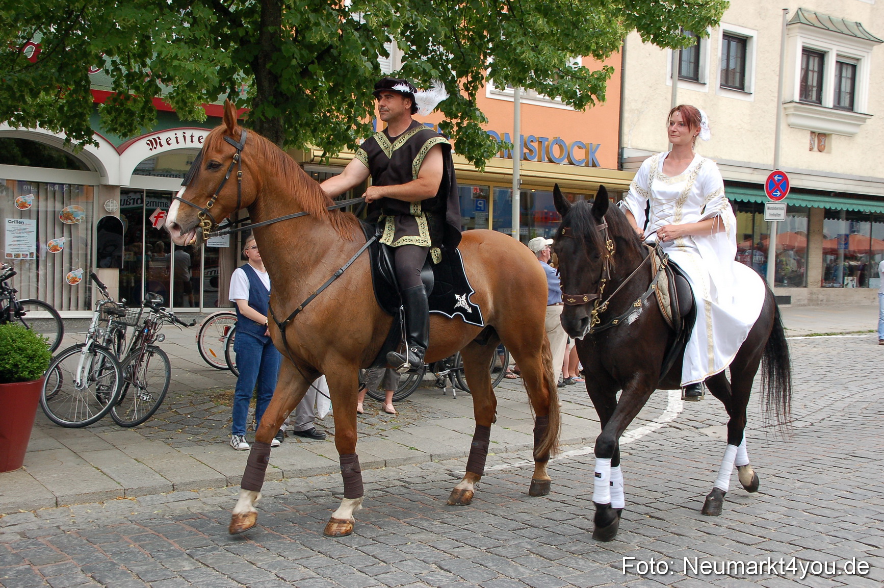 Mittelalter Festzug 220511 0135