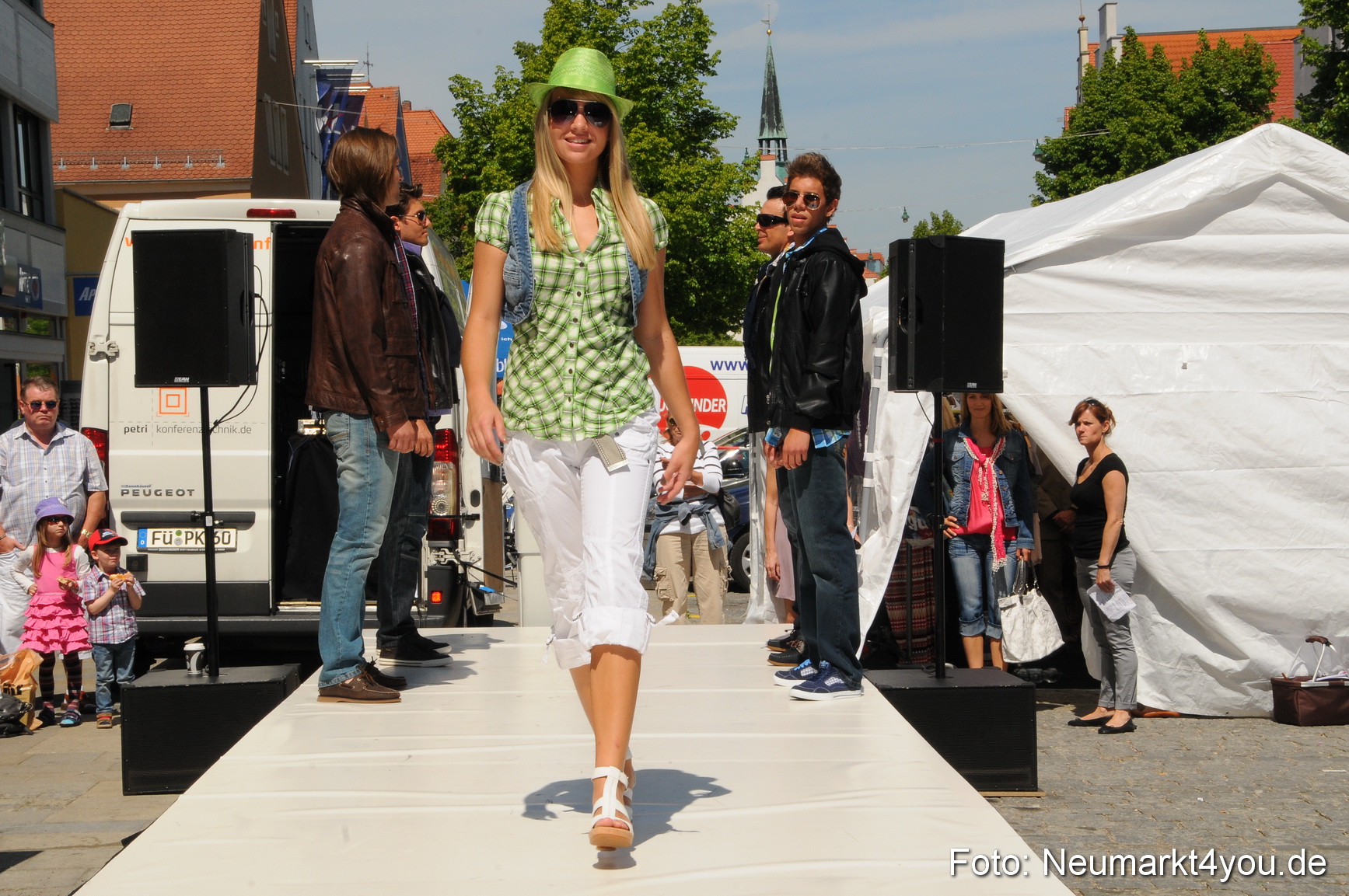 Nacht der Sinne Modenschau 070511 0028