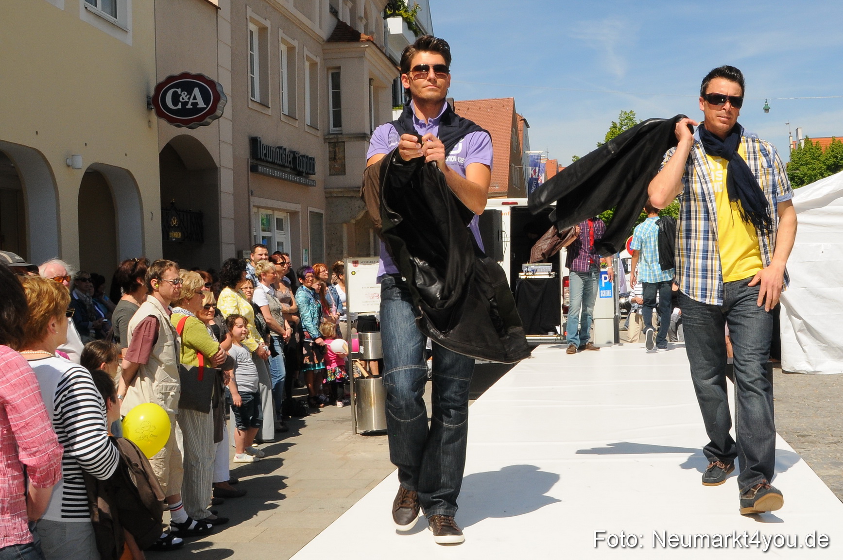 Nacht der Sinne Modenschau 070511 0033