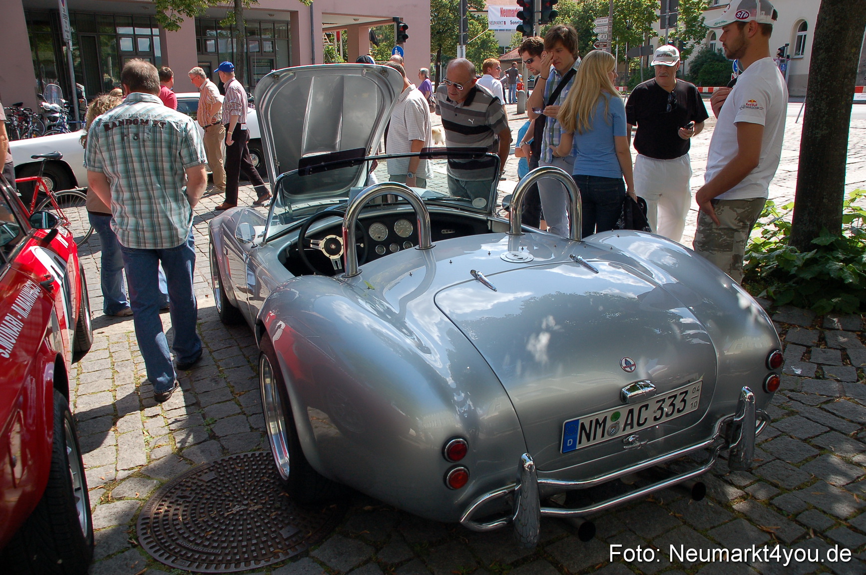 Oldtimertreffen Ausstellung Neumarkt 120611 0002