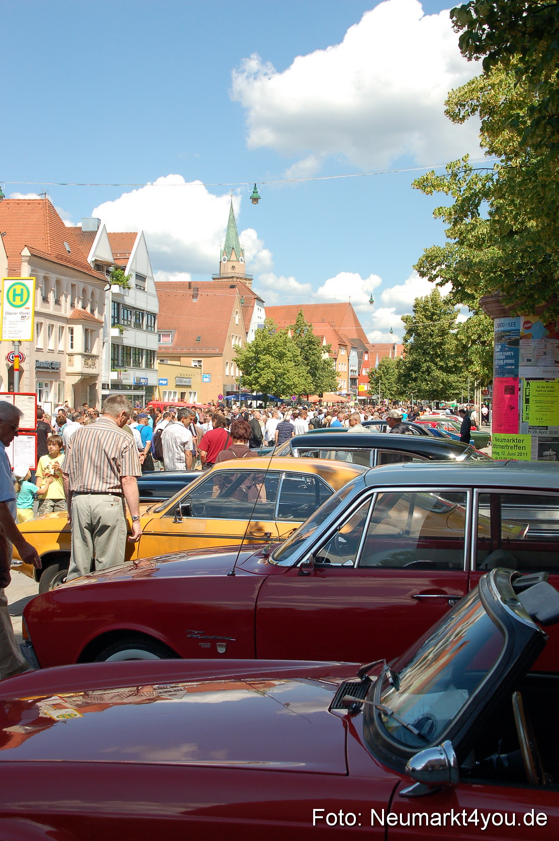 Oldtimertreffen Ausstellung Neumarkt 120611 0004