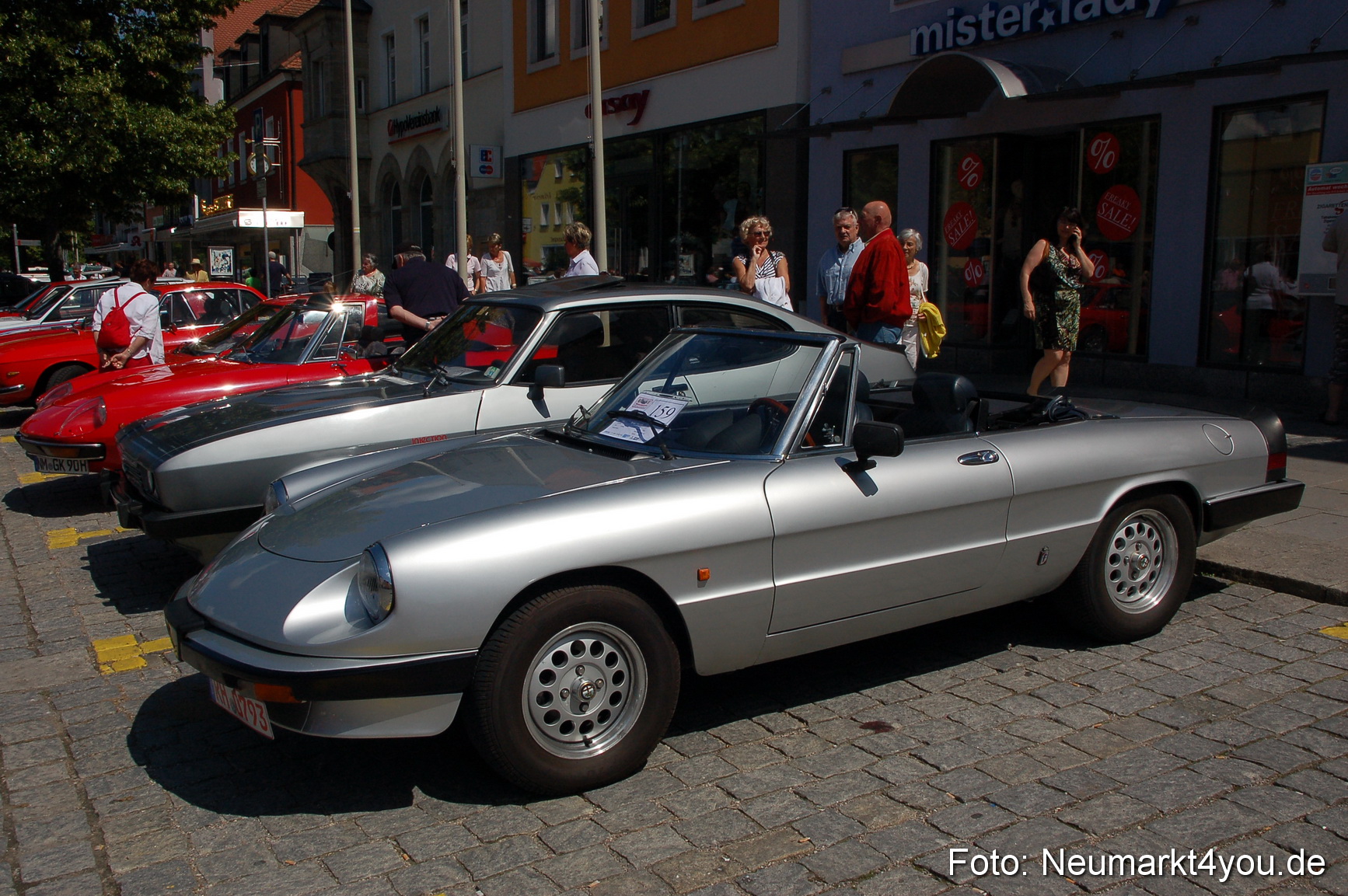 Oldtimertreffen Ausstellung Neumarkt 120611 0020