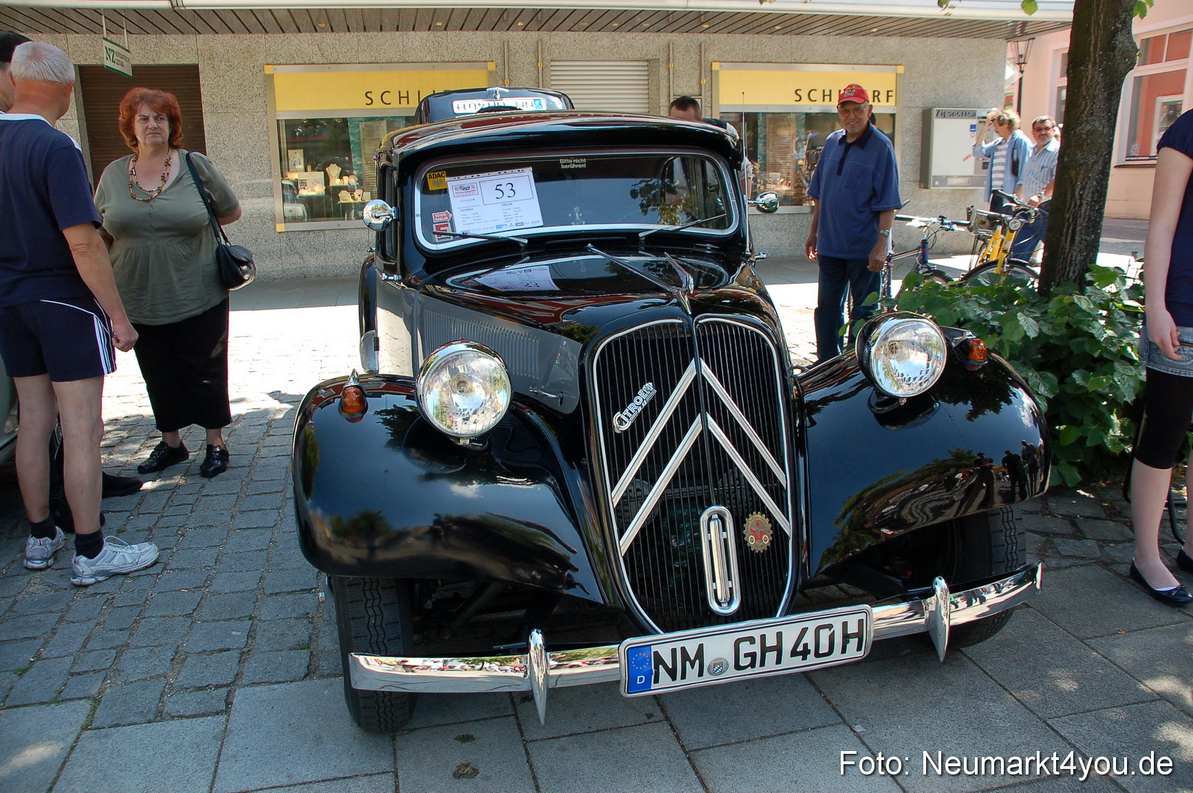 Oldtimertreffen Ausstellung Neumarkt 120611 0029